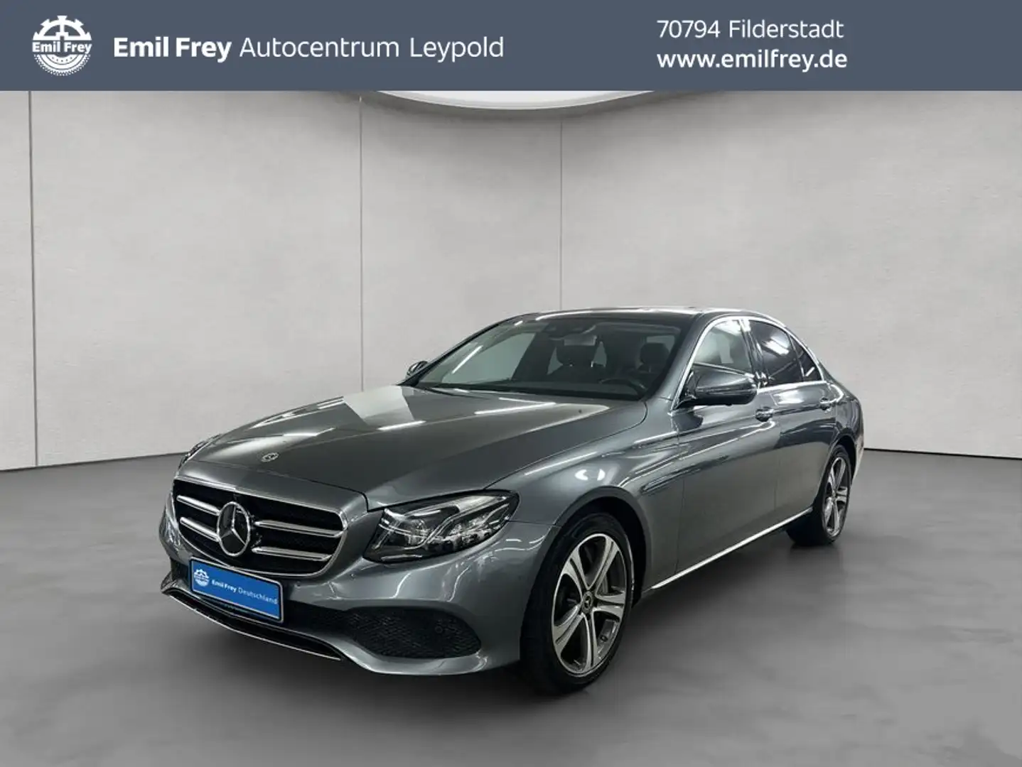 Mercedes-Benz E 400 E-Klasse siva - 1