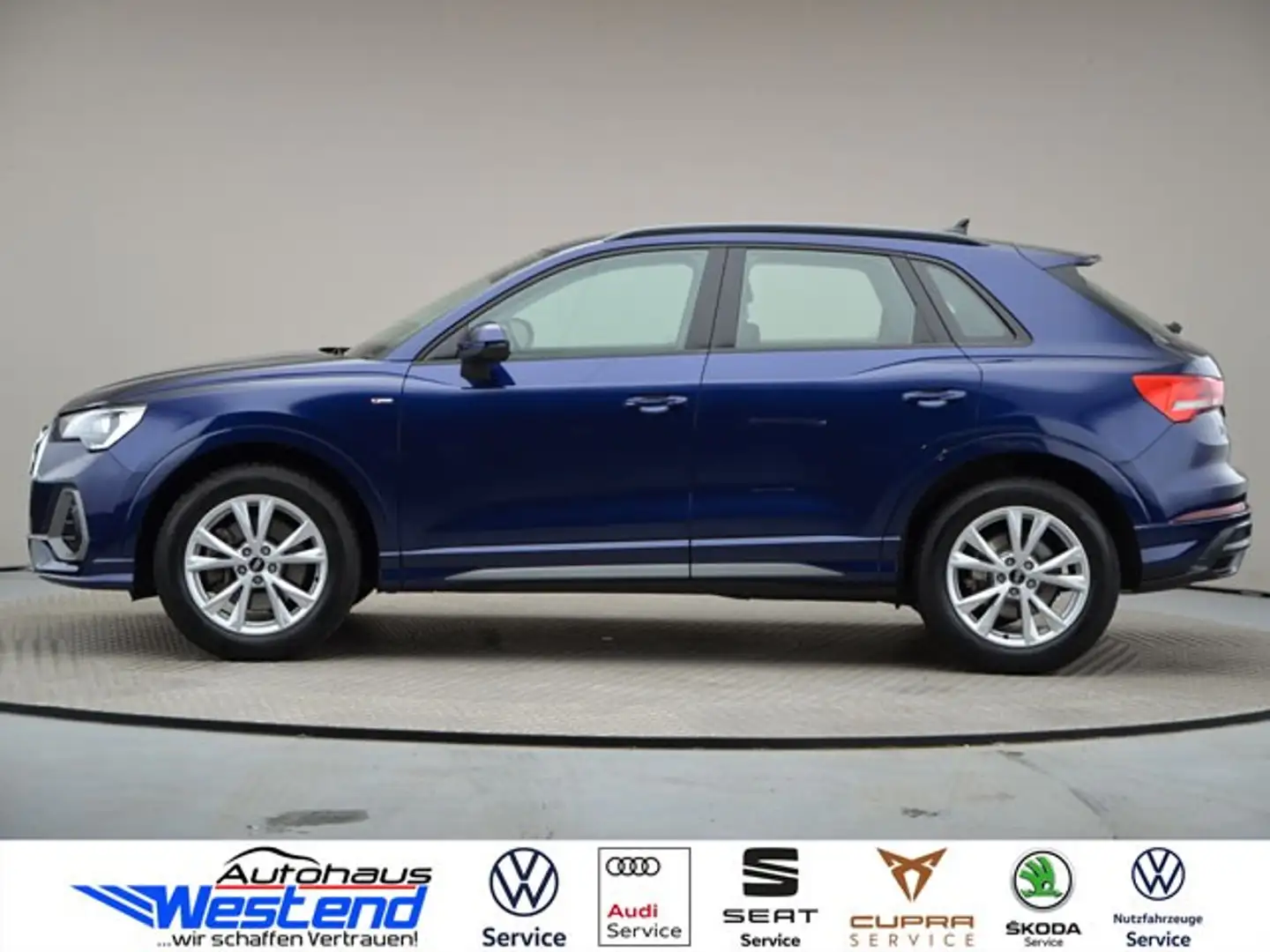 Audi Q3 S line 45 TFSI 180kW qu. S tr. LED AHK Navi Klima Blau - 2