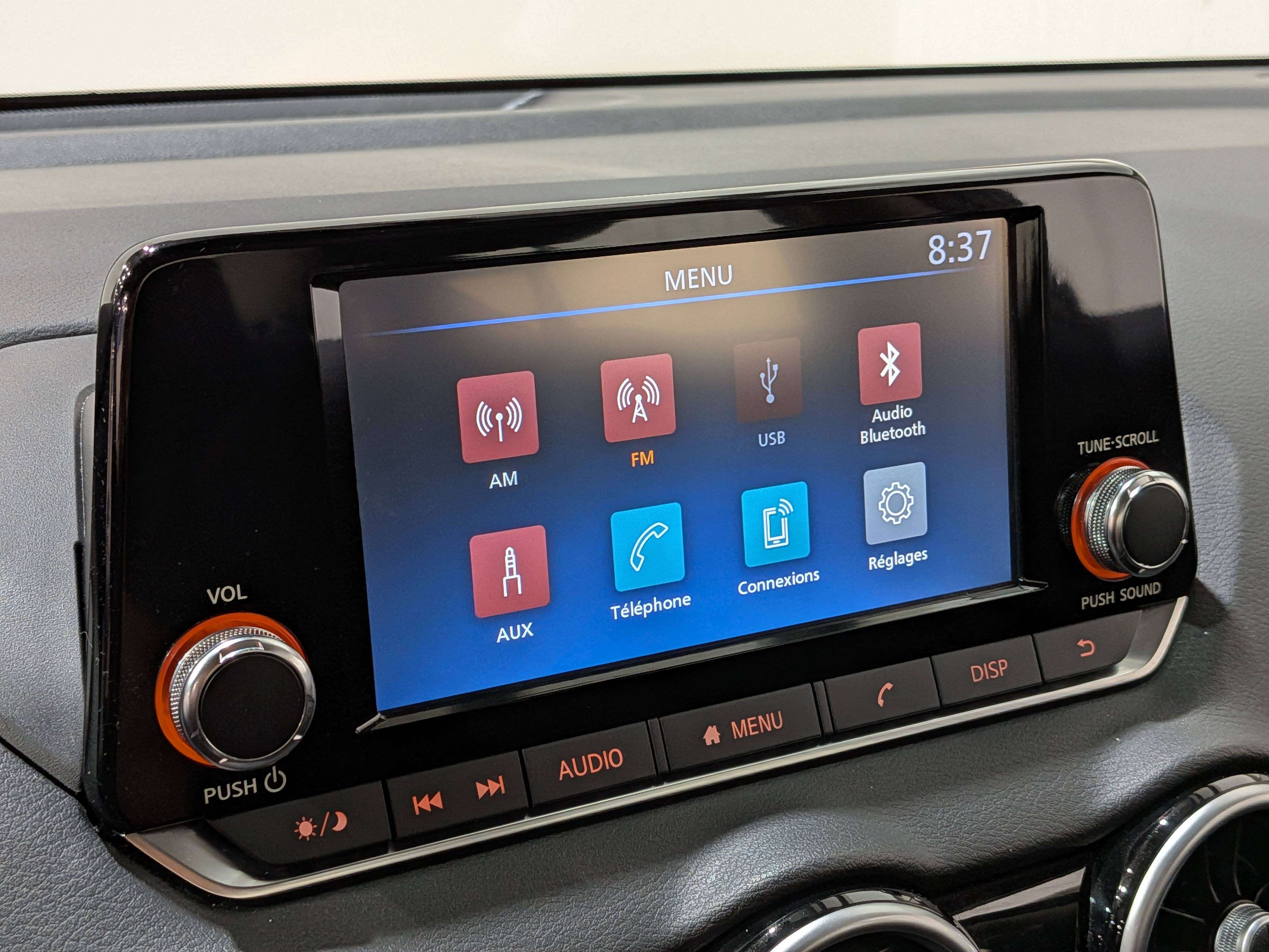 Nissan Sentra 2024