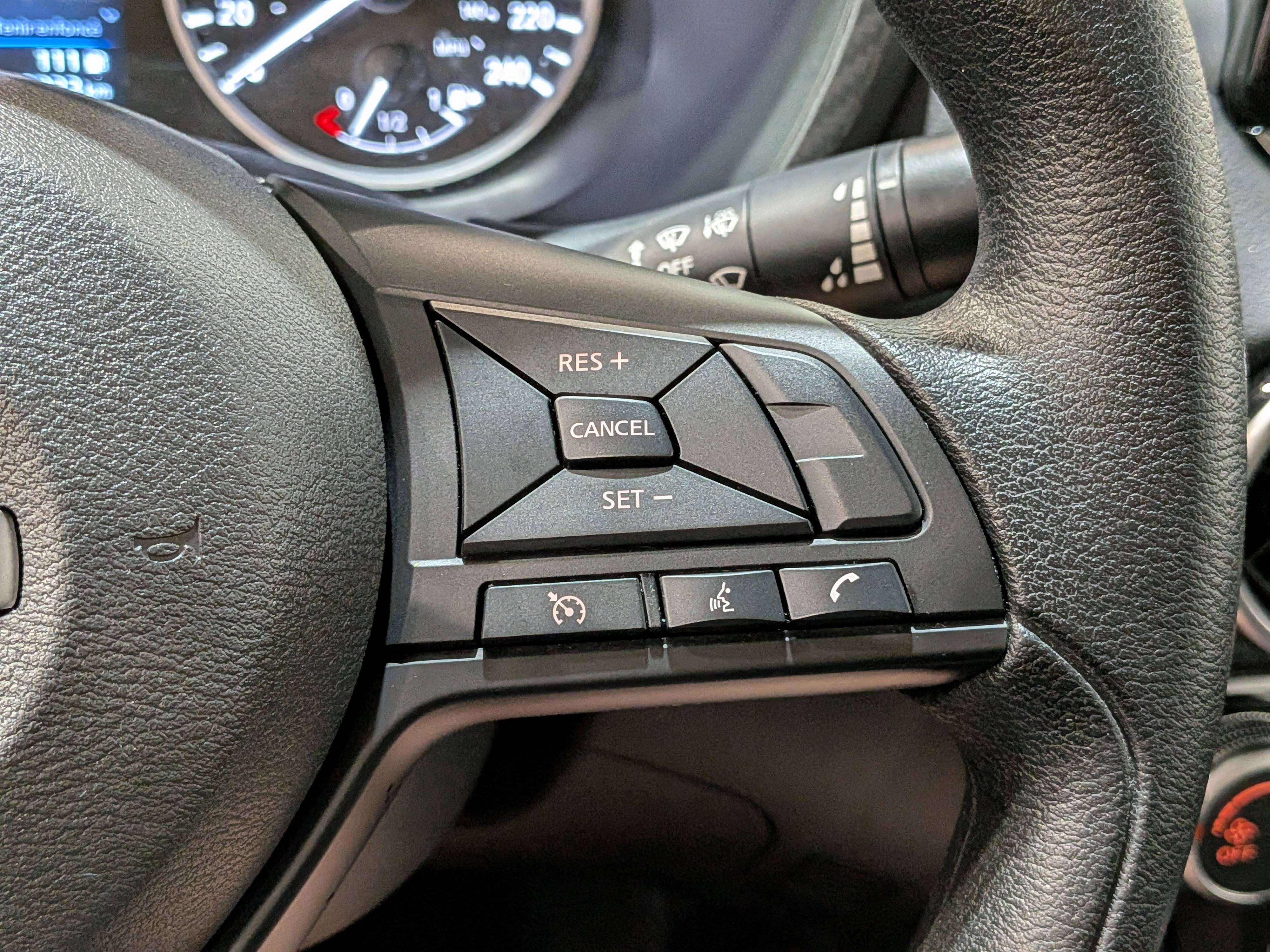 Nissan Sentra 2024