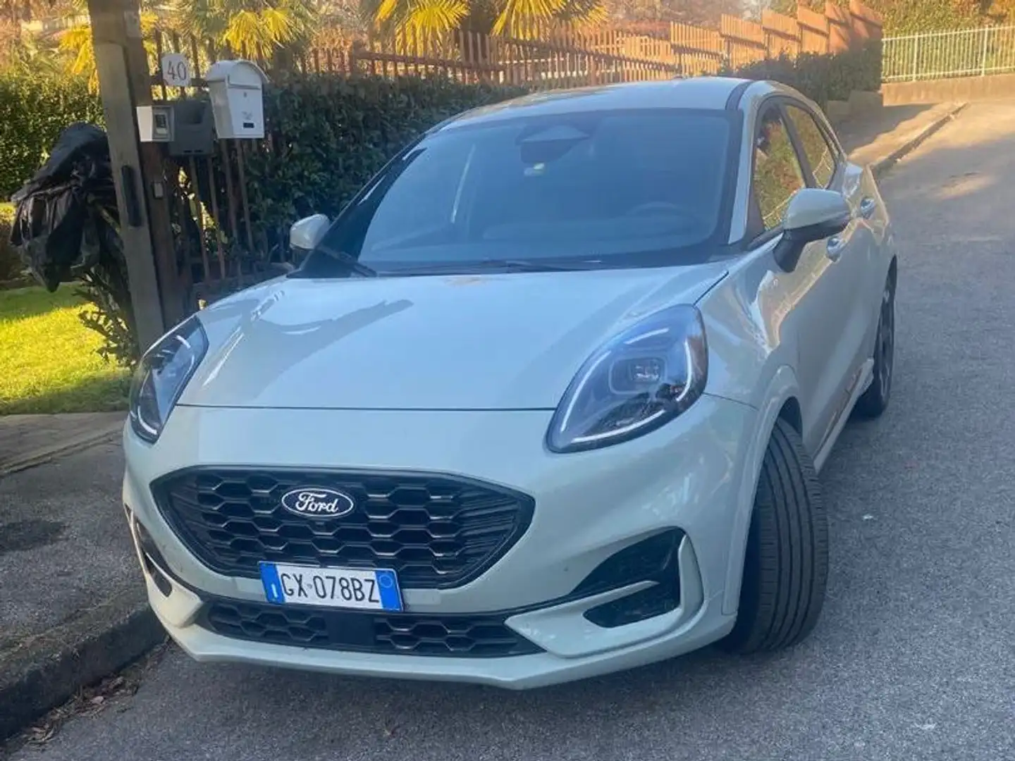 Ford Puma Puma II 20241.0 ecoboost h ST-Line X 125cv auto Verde - 2