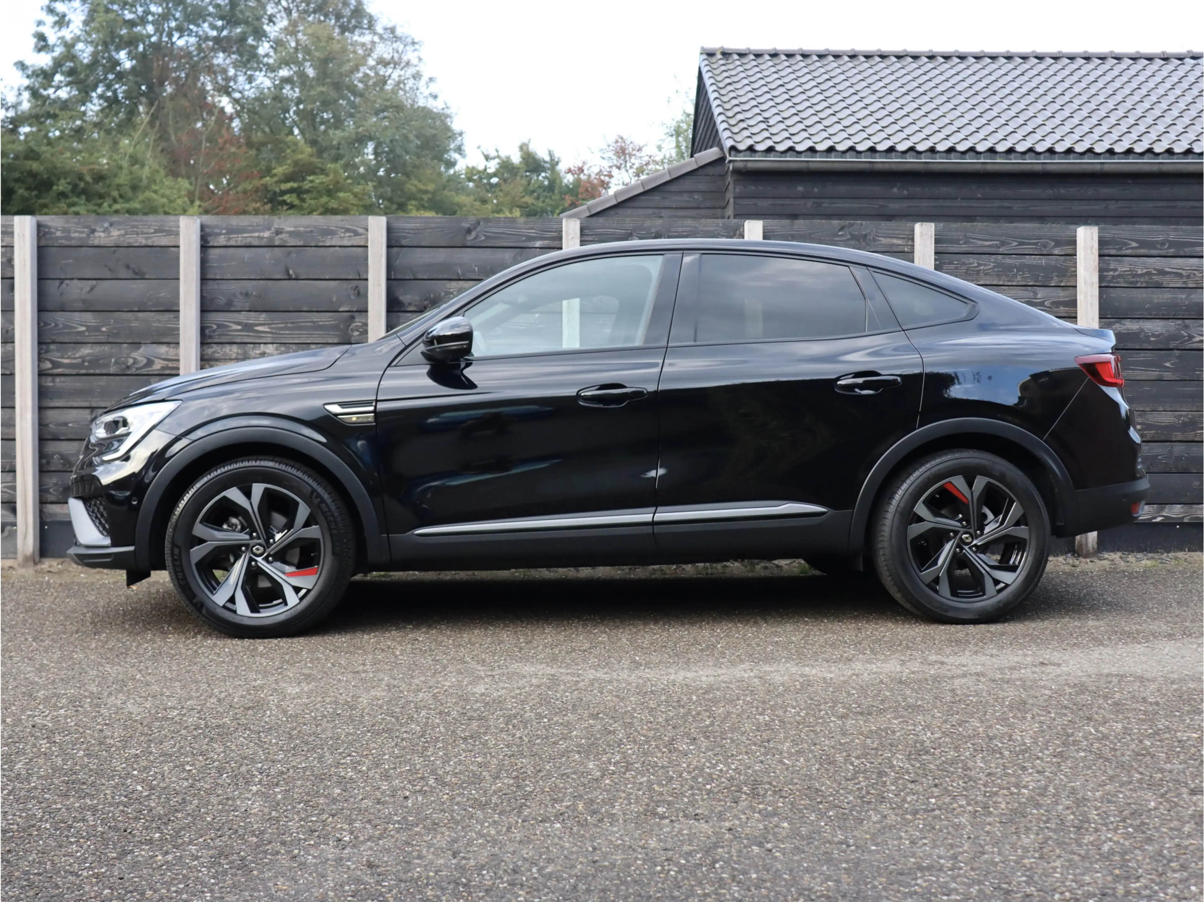 Renault Arkana 1.6 E-Tech Hybrid 145 R.S. Line dealer o.h. | 1e e — photo 15