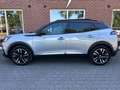 Peugeot e-2008 EV GT Pr. 50 kWh STOELVERW. / CAMERA / PANODAK / S Grau - thumbnail 2