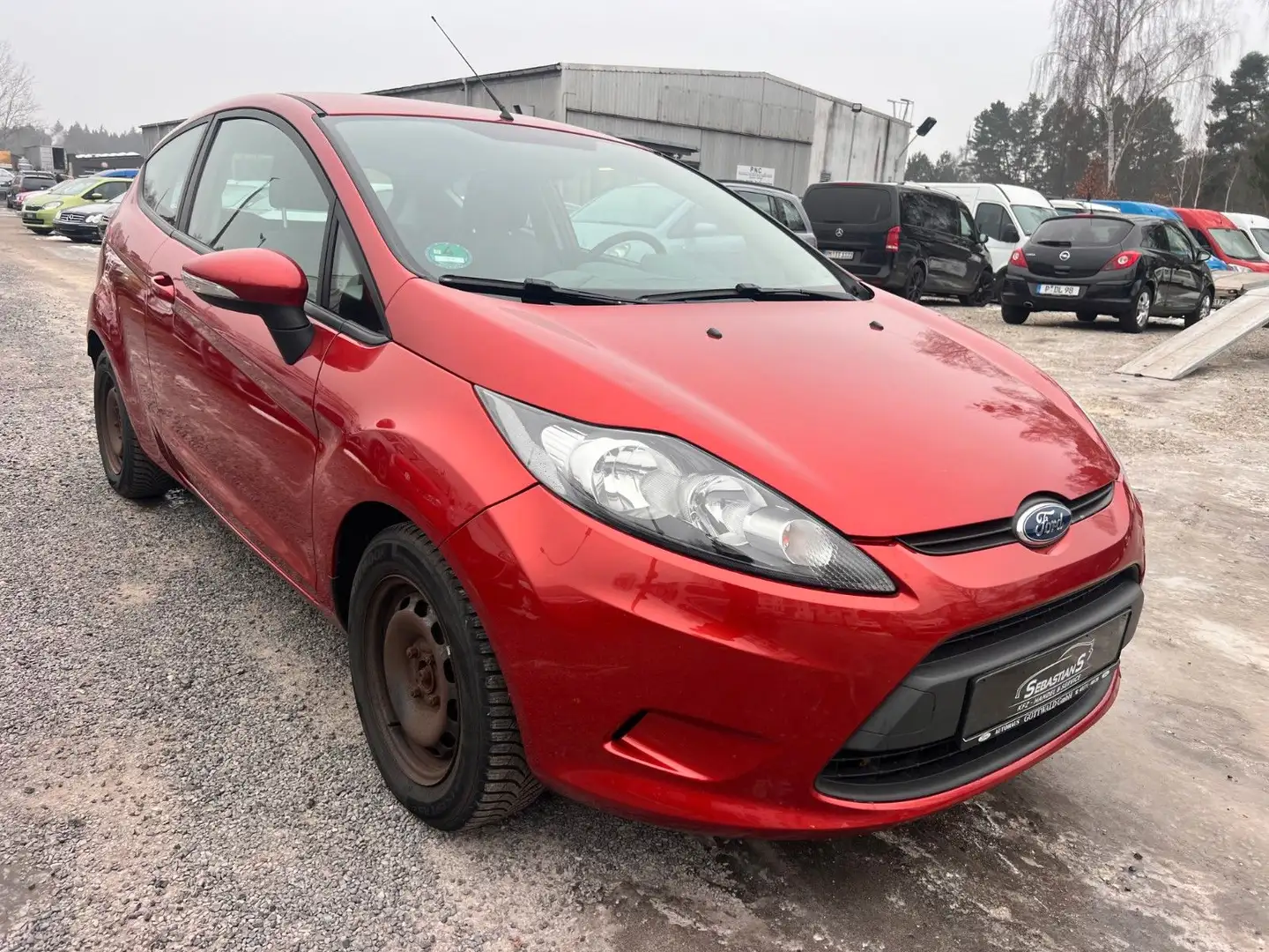Ford Fiesta 1,25 44kW Klima Tüv 02/2026 Orange - 1