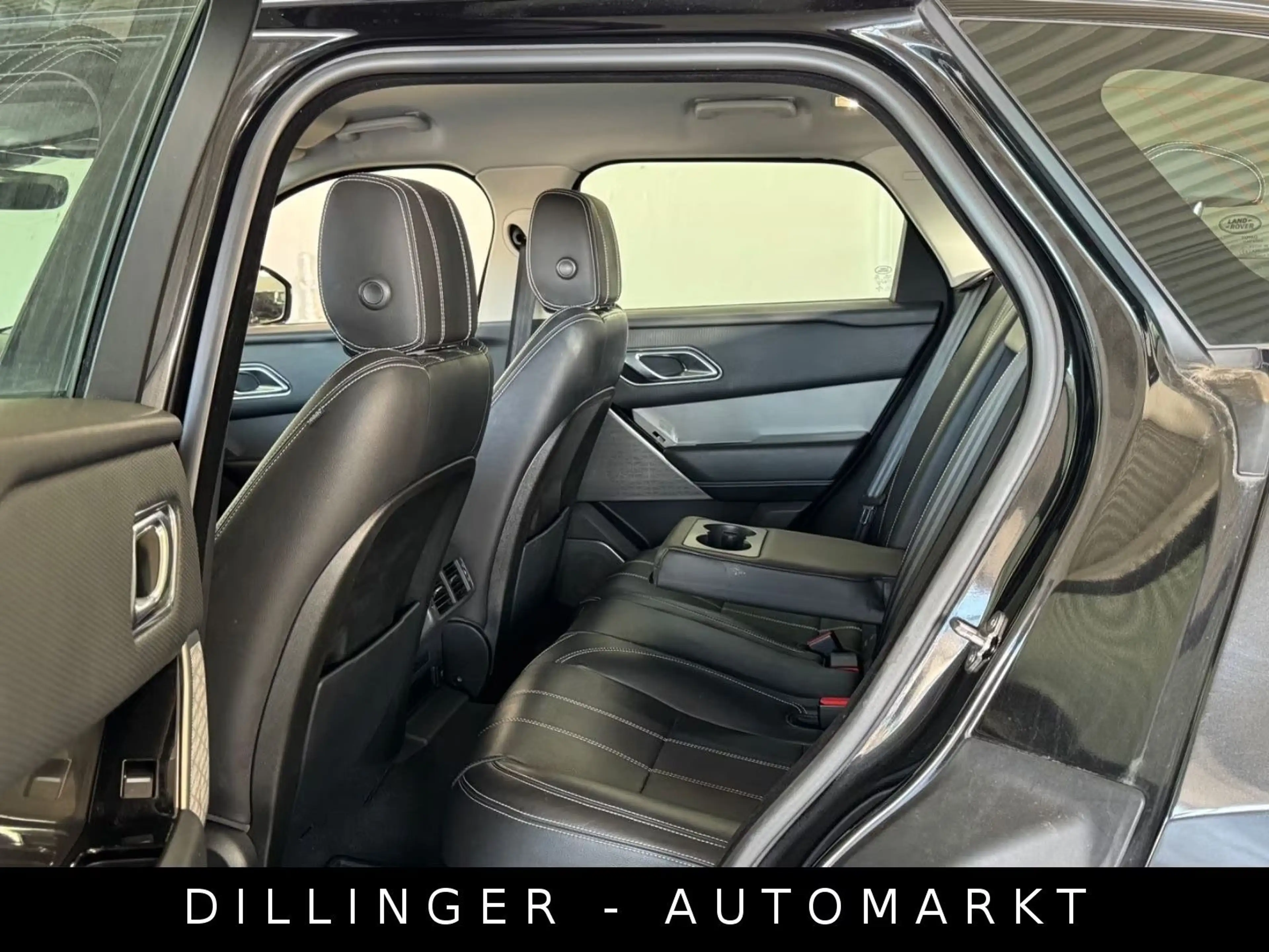 Land Rover Range Rover Velar Velar 3.0d SE 300ps AWD 4x4 20" LED Nav MERIDIAN — photo 13