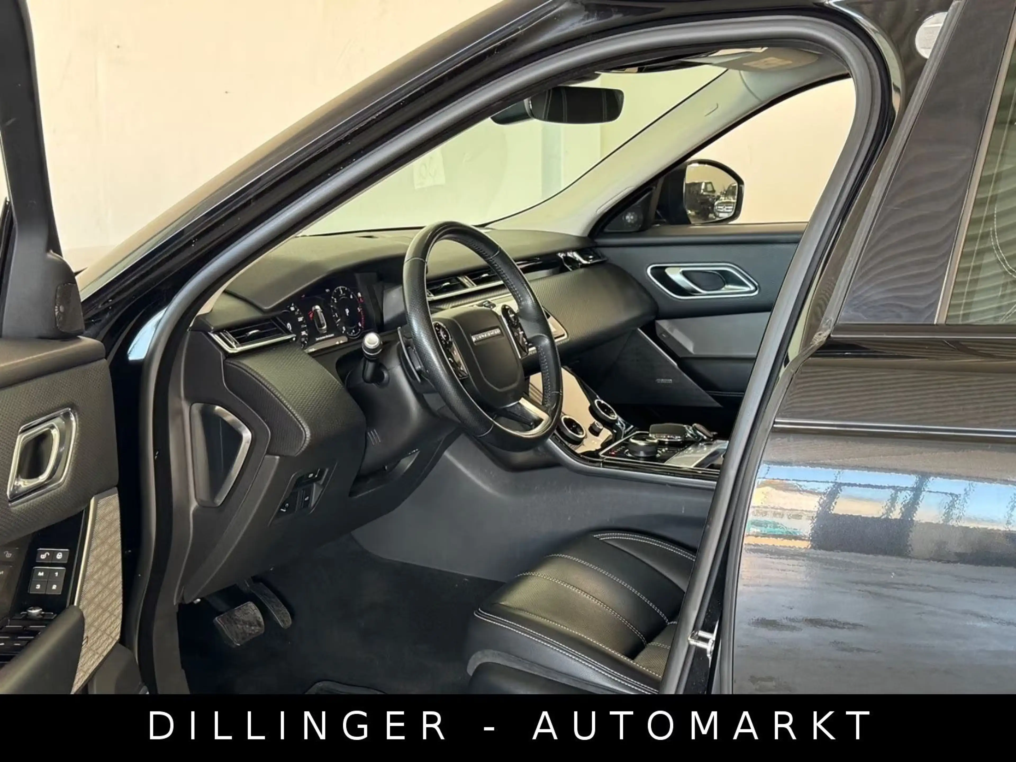 Land Rover Range Rover Velar Velar 3.0d SE 300ps AWD 4x4 20" LED Nav MERIDIAN — photo 15