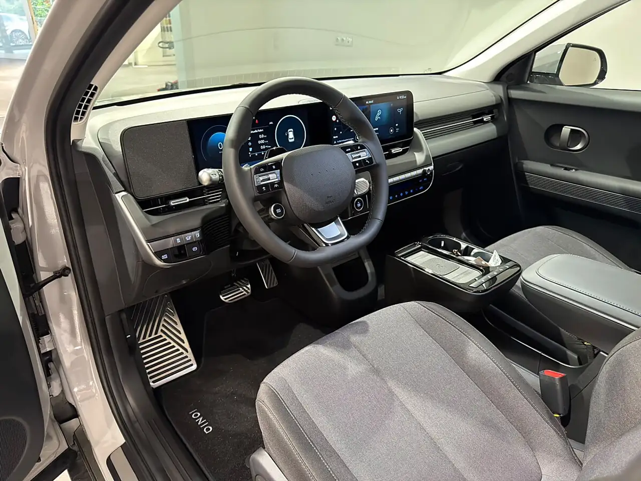 Hyundai IONIQ 5 2026 — фото 11