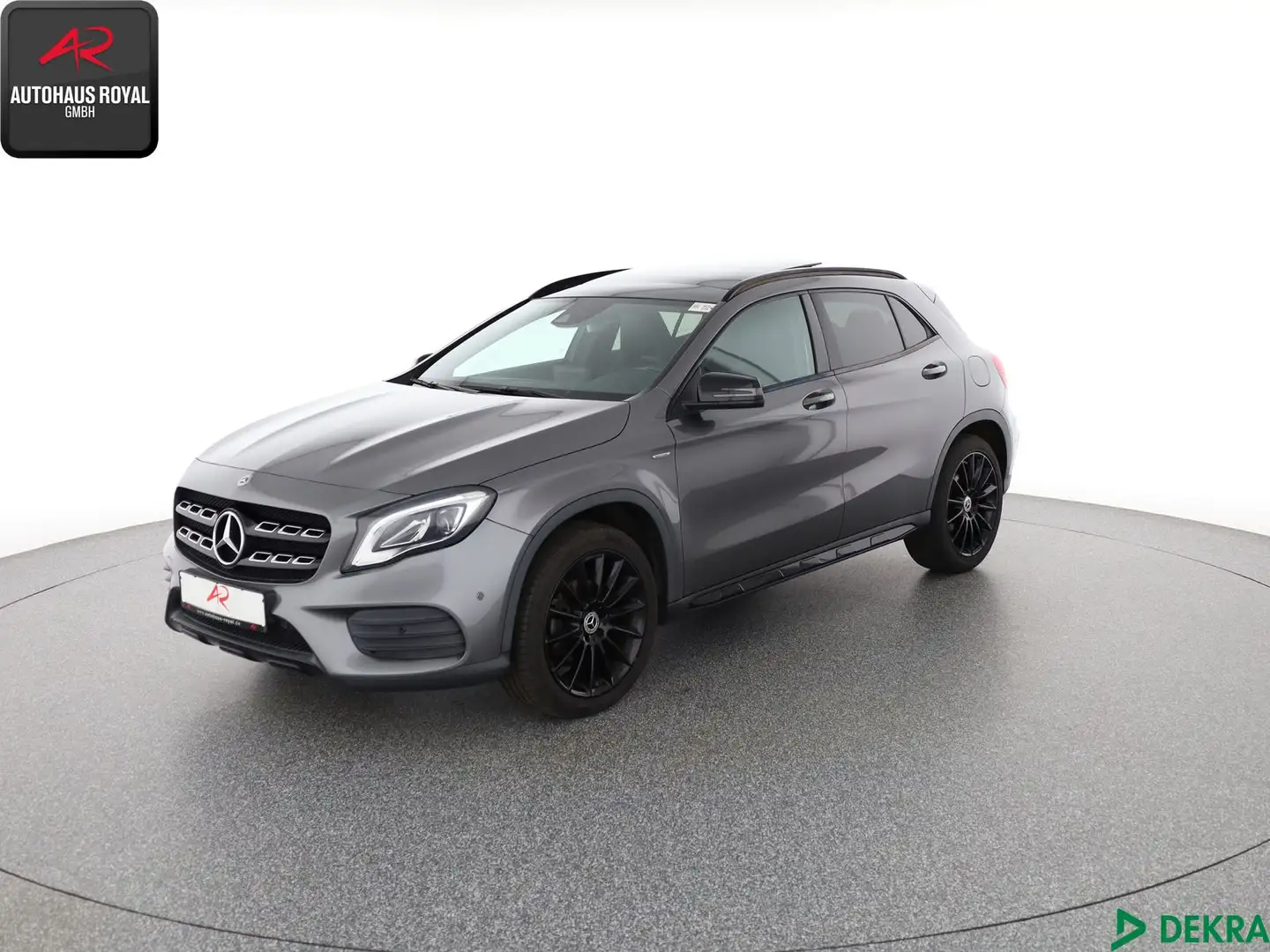 Mercedes-Benz GLA 180 GLA 180 AMG NIGHTFALL KAMERA,PANORAMA,AMBIENTE Grau - 1