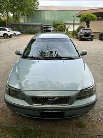 V70 II 2000 2.4 170cv