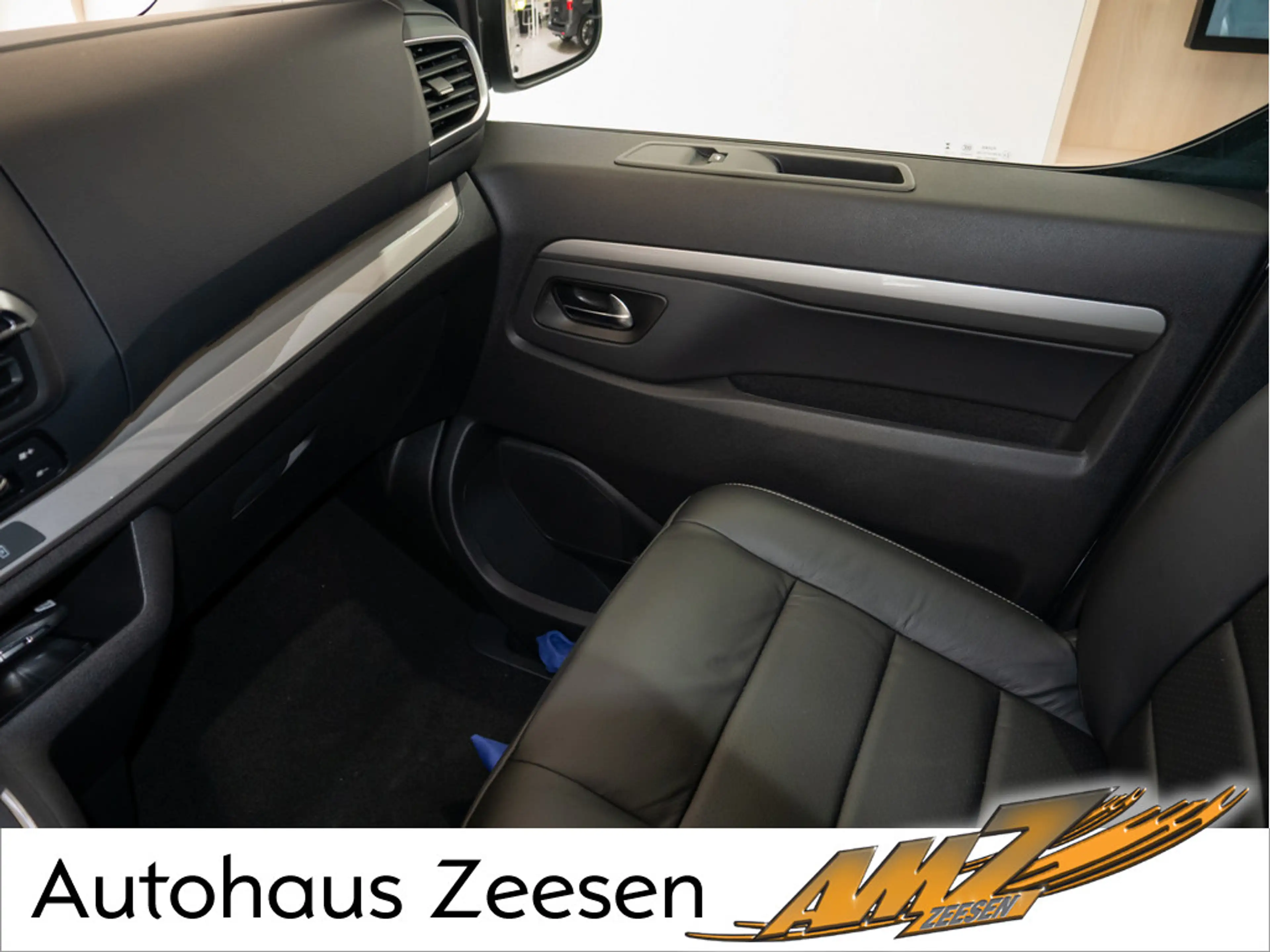 Citroen Spacetourer Max XL 180 NAVI STANDHZ AHK ACC — photo 12