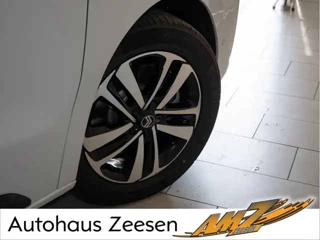 Citroen Spacetourer view 5