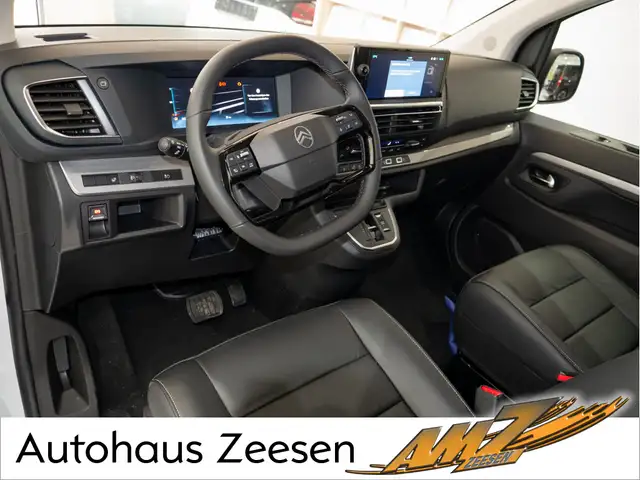 Citroen Spacetourer view 6