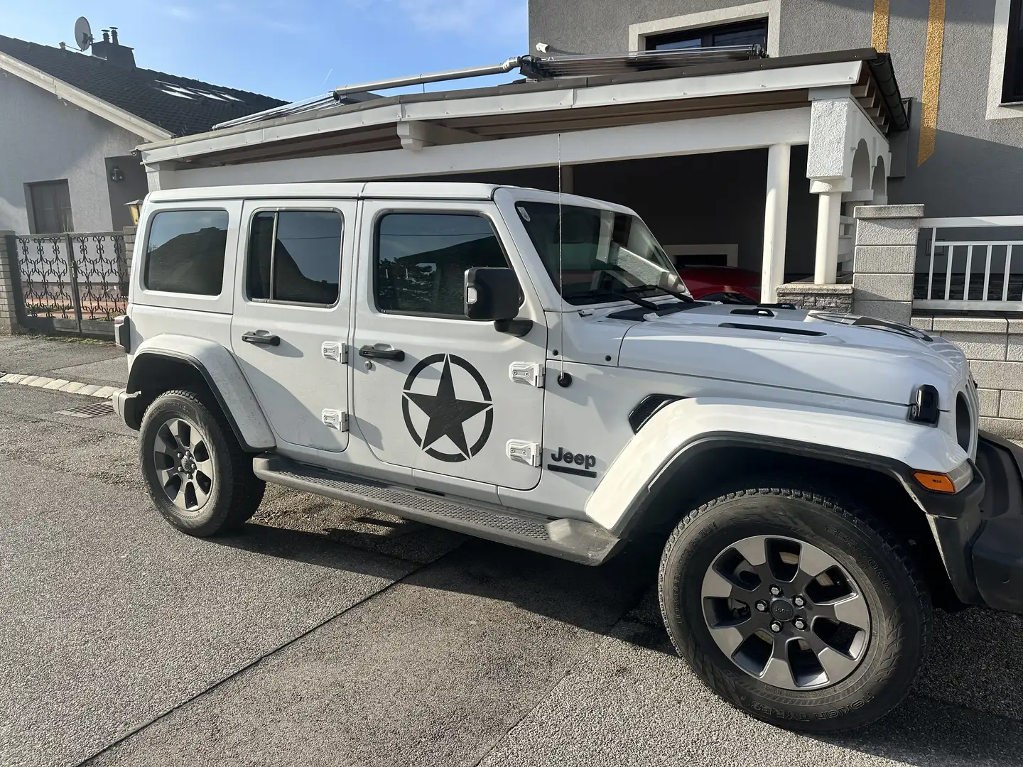 Jeep Wrangler Unlimited 2.0 PHEV Hardtop AWD Automatik 80th Anni Weiß - 2