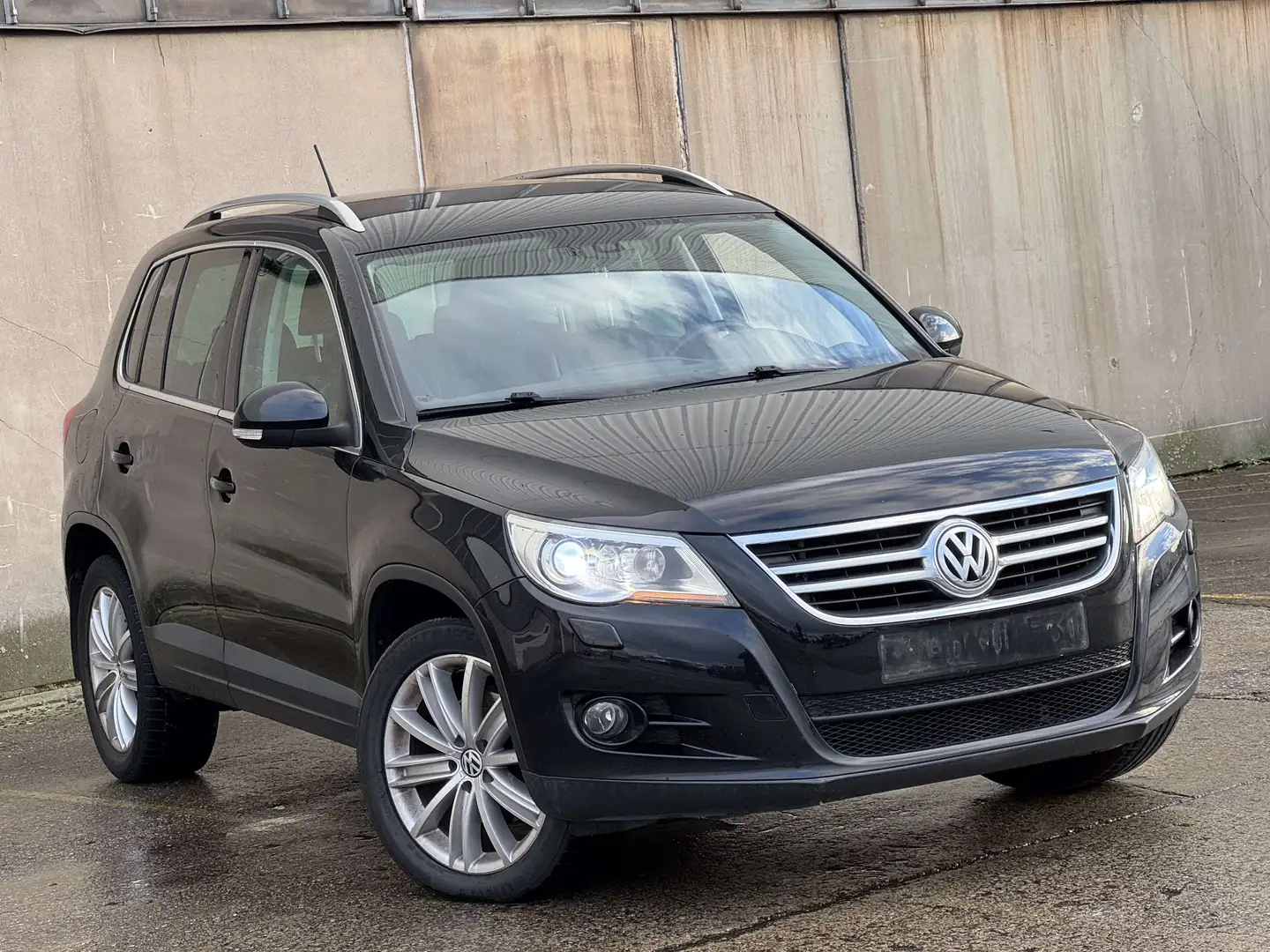 Volkswagen Tiguan 1.4 TSI/4MOTION/HIGHLINE/FULLOPTIONS/1PROP CARNET Noir - 2