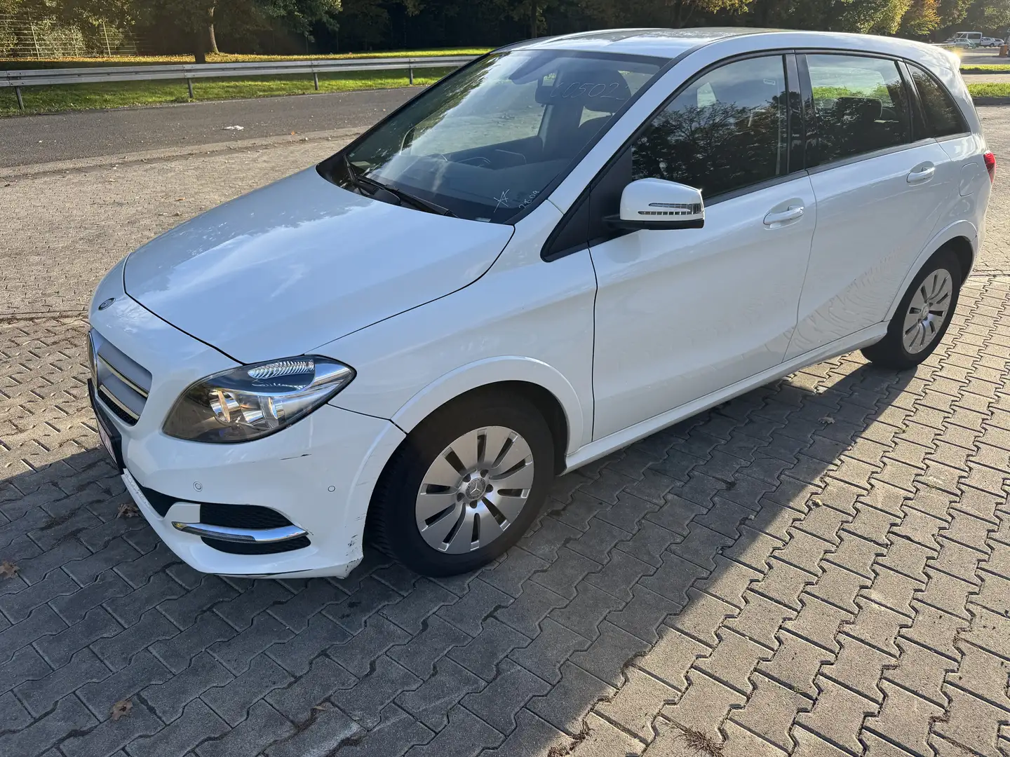 Mercedes-Benz B Electric Drive Gute Ausstattung,technisch 1a, optisch … TüV Weiß - 1