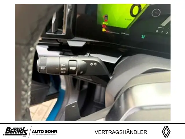 Renault Austral view 13