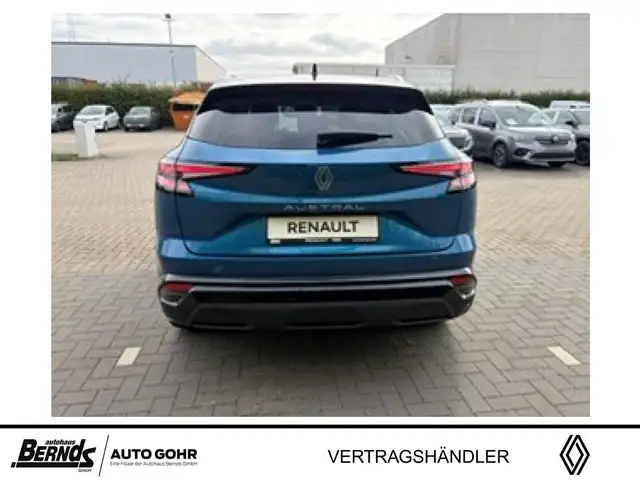 Renault Austral view 5
