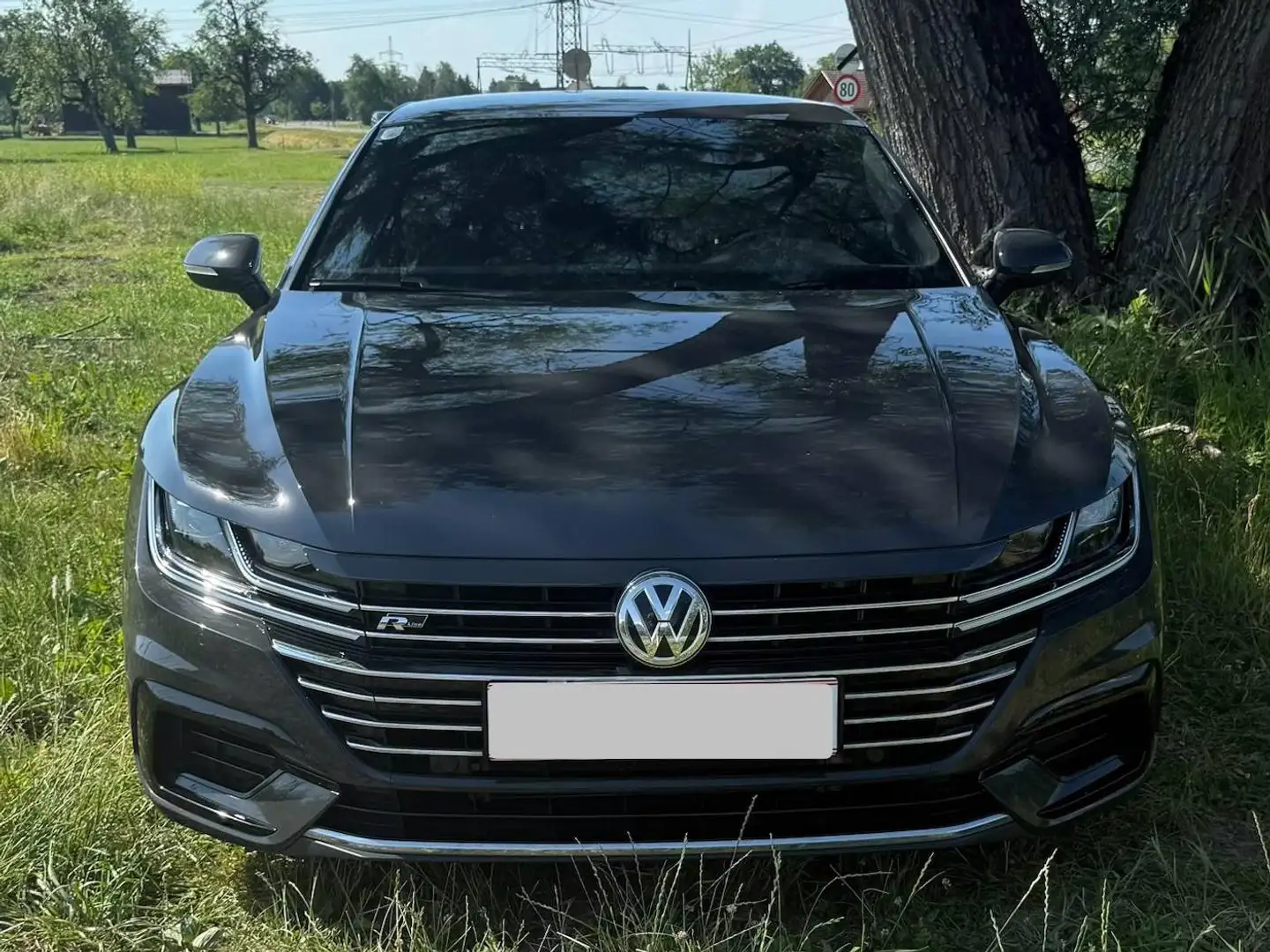 Volkswagen Arteon Arteon 2,0 TSI R-Line DSG R-Line Grau - 2
