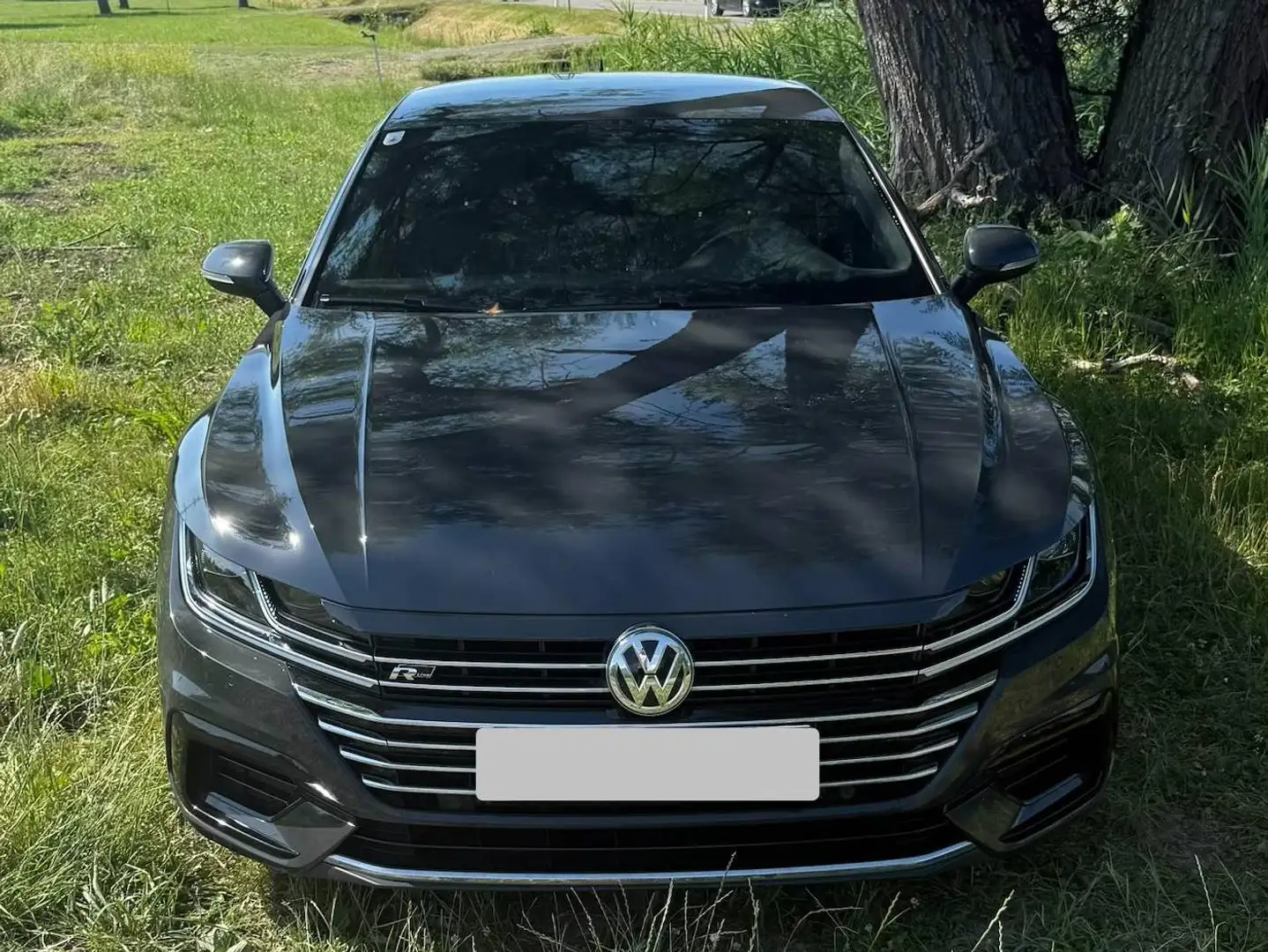Volkswagen Arteon Arteon 2,0 TSI R-Line DSG R-Line Grau - 1