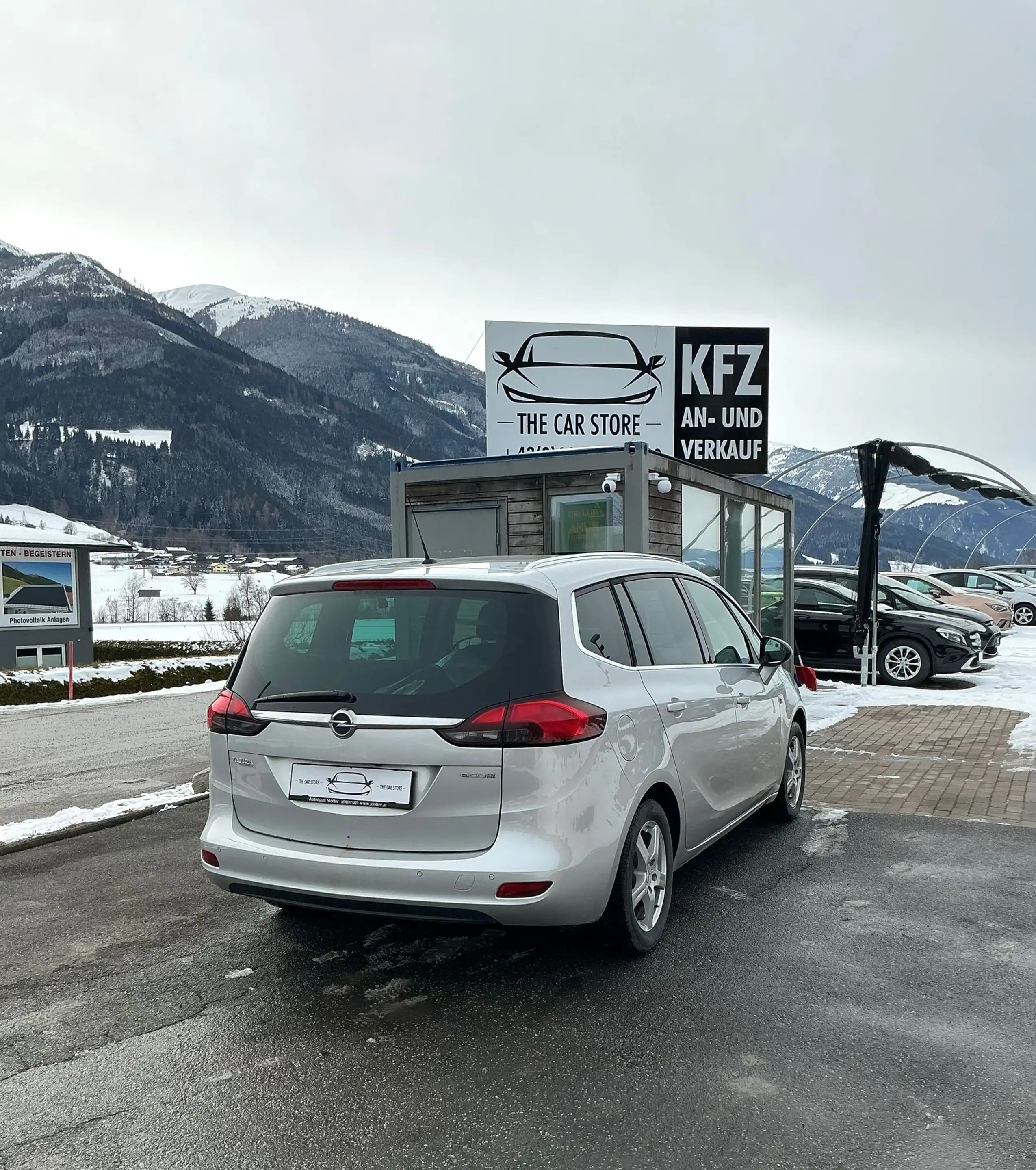 Opel Zafira Tourer Edition *7SITZER**FINANZIERUNG**GARANTIE* — photo 6