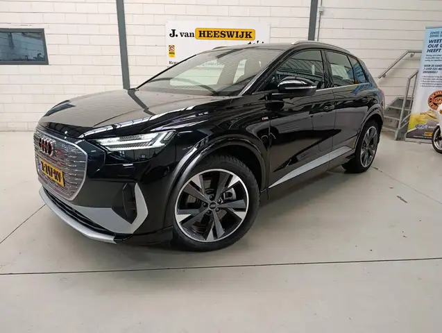 Audi Q4 e-tron 55 quattro S Edition 82 kWh Airconditioning (autom