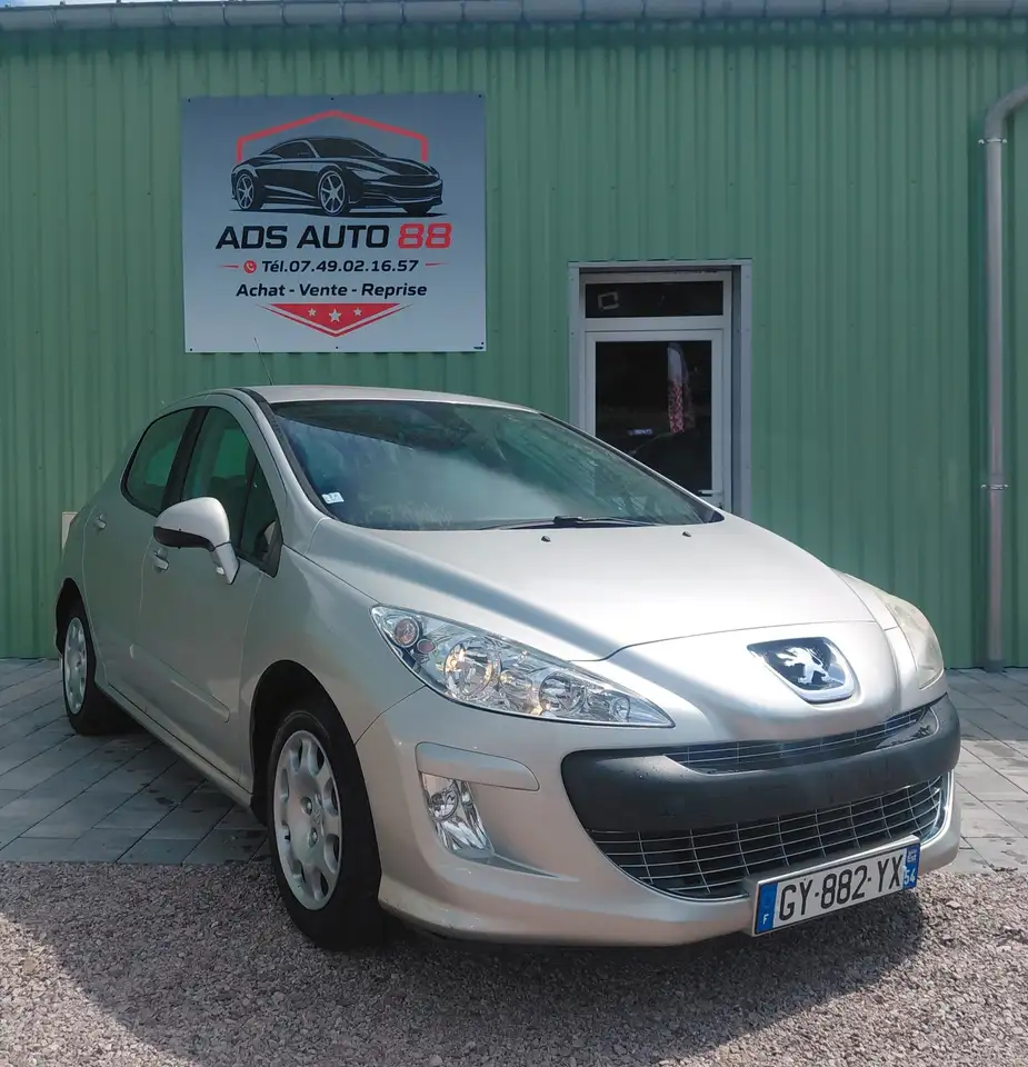 Peugeot 308 1.6 HDi 90ch BLUE LION Style