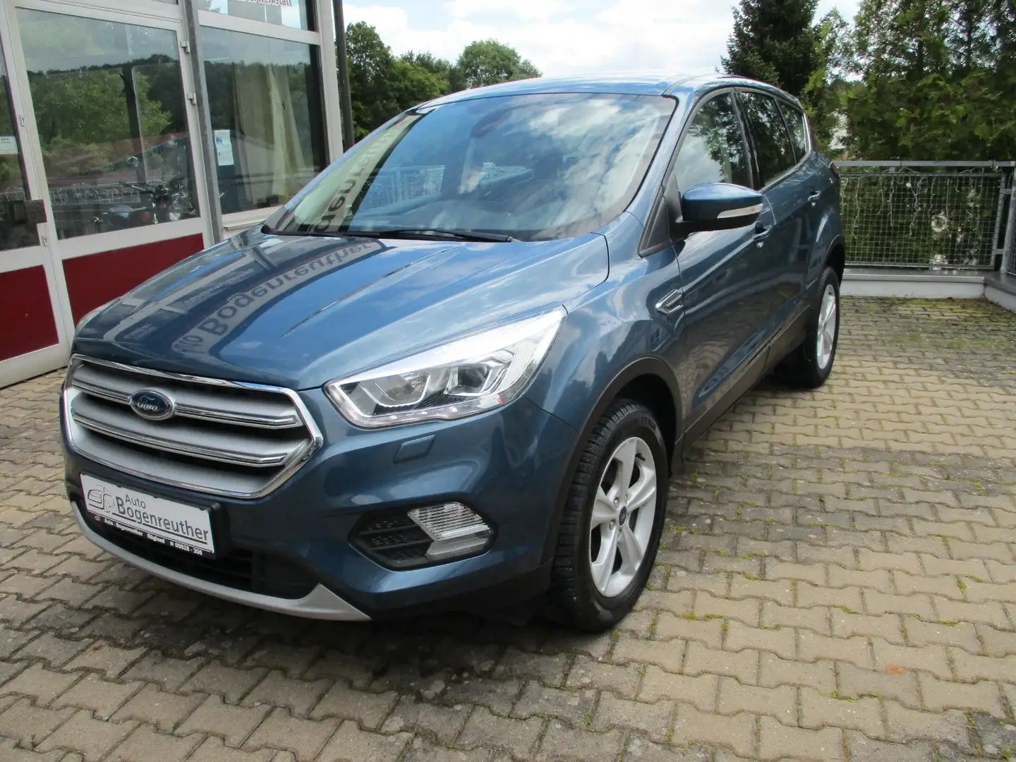 Ford Kuga Titanium+1. Hand+lückenloses Serviceheft Blau - 1