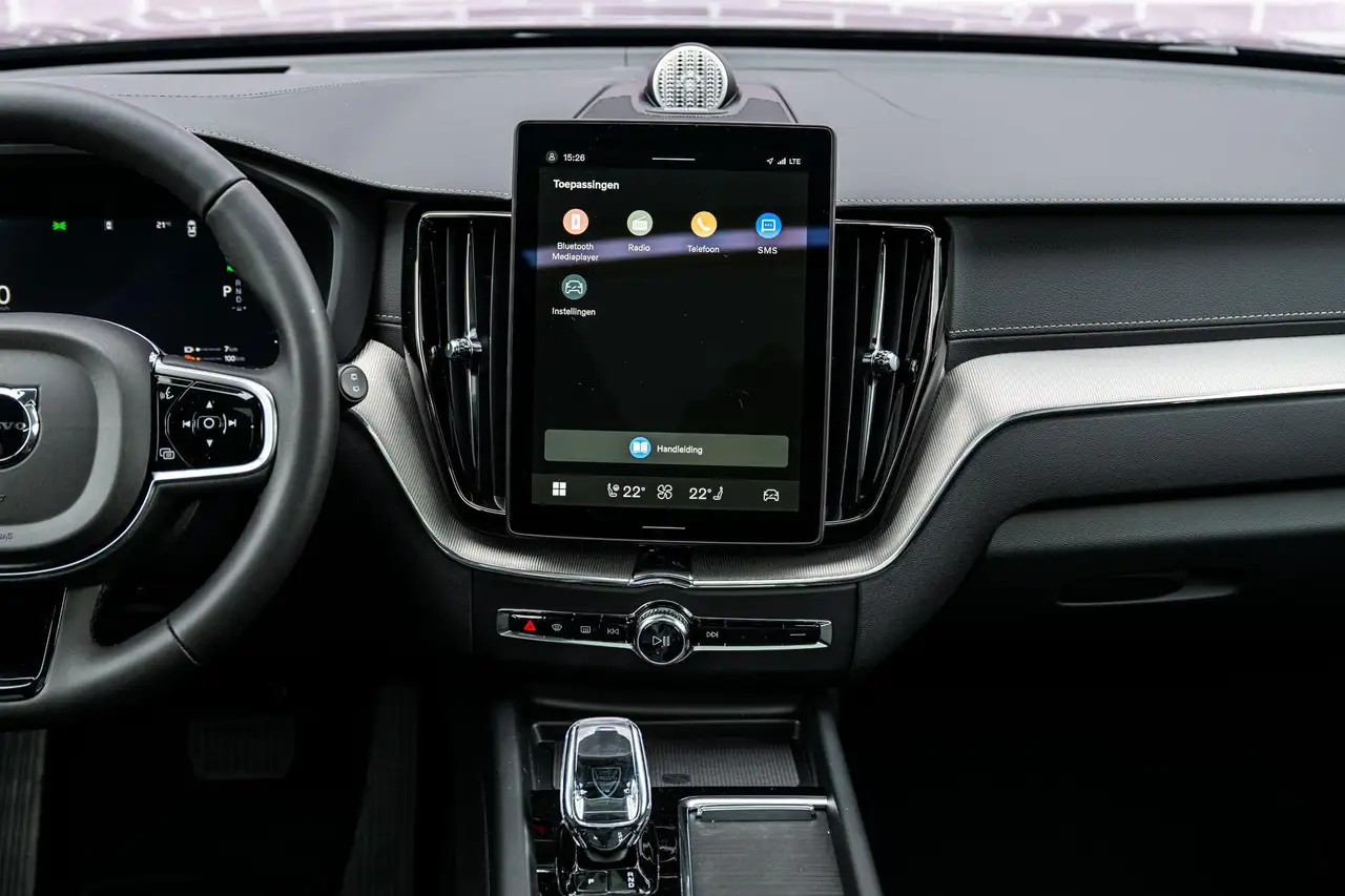 Volvo XC60 2026 — фото 13
