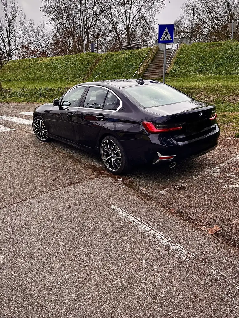 BMW 320 320d luxury - 2