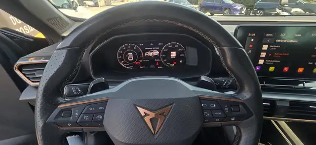 Cupra Formentor view 8