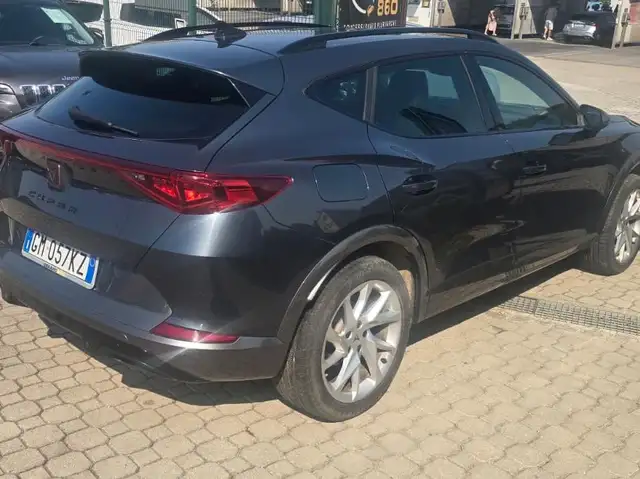 Cupra Formentor view 4
