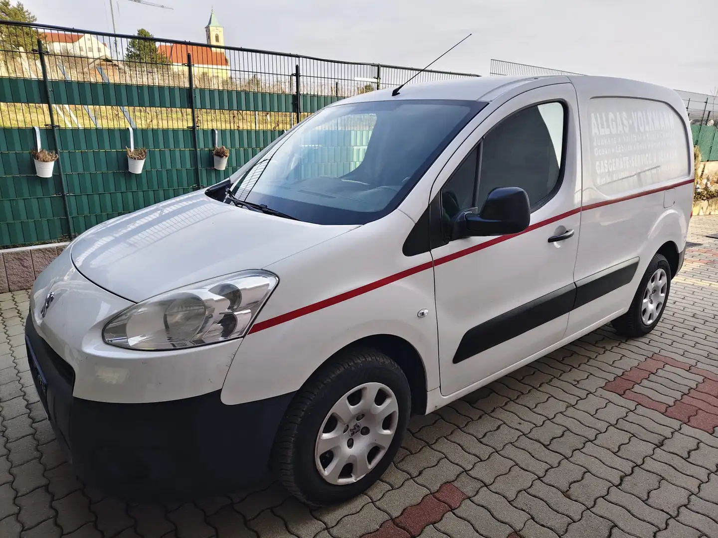 Peugeot Partner Partner 1,6 HDi 75 FAP Active Weiß - 1