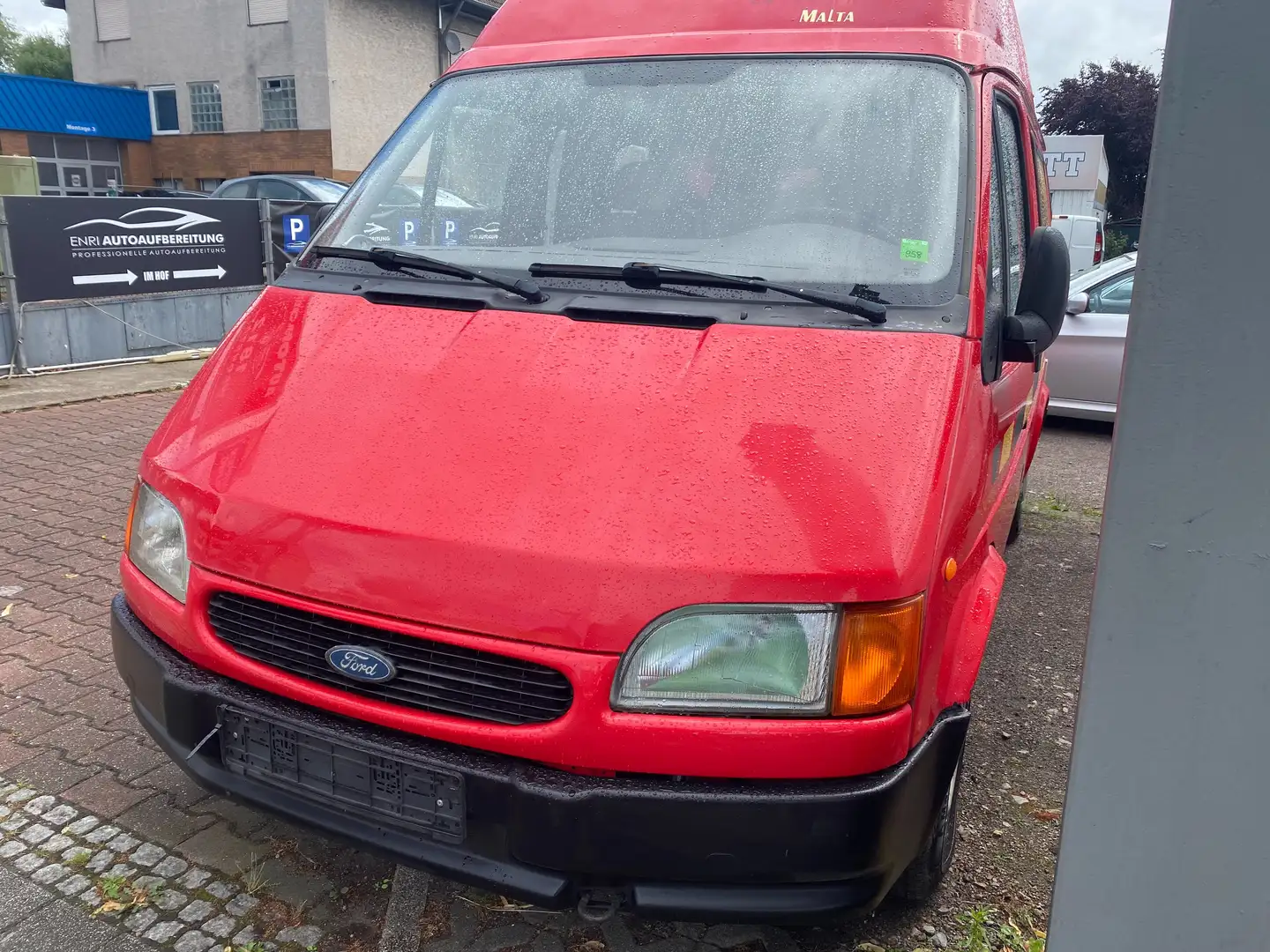 Ford Transit Rouge - 2