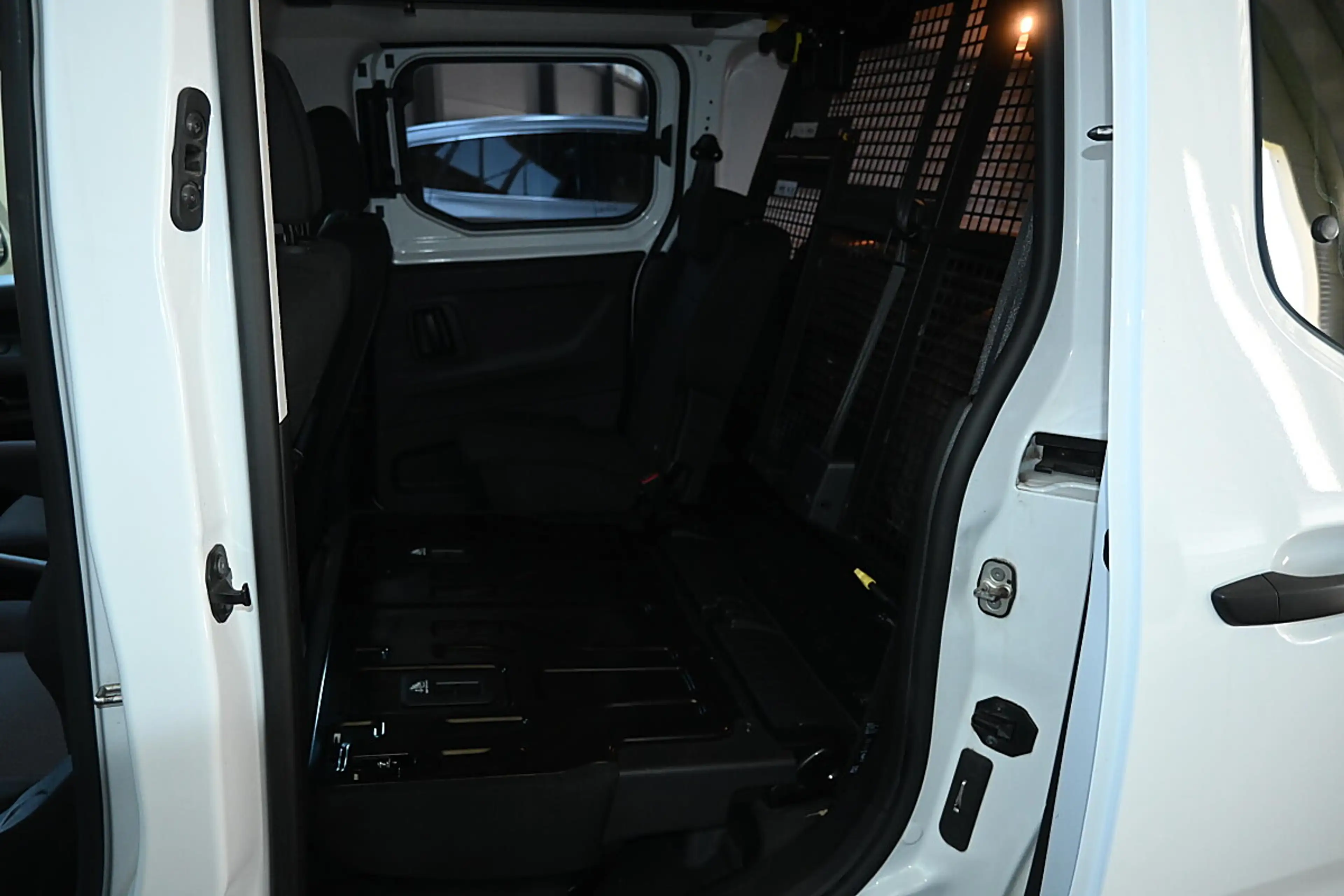Toyota Proace City 1.5 D-4D L1 Comfort (EURO 6d) — photo 12