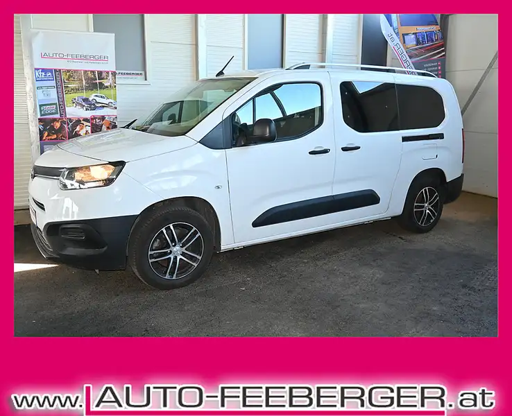 TOYOTA Proace