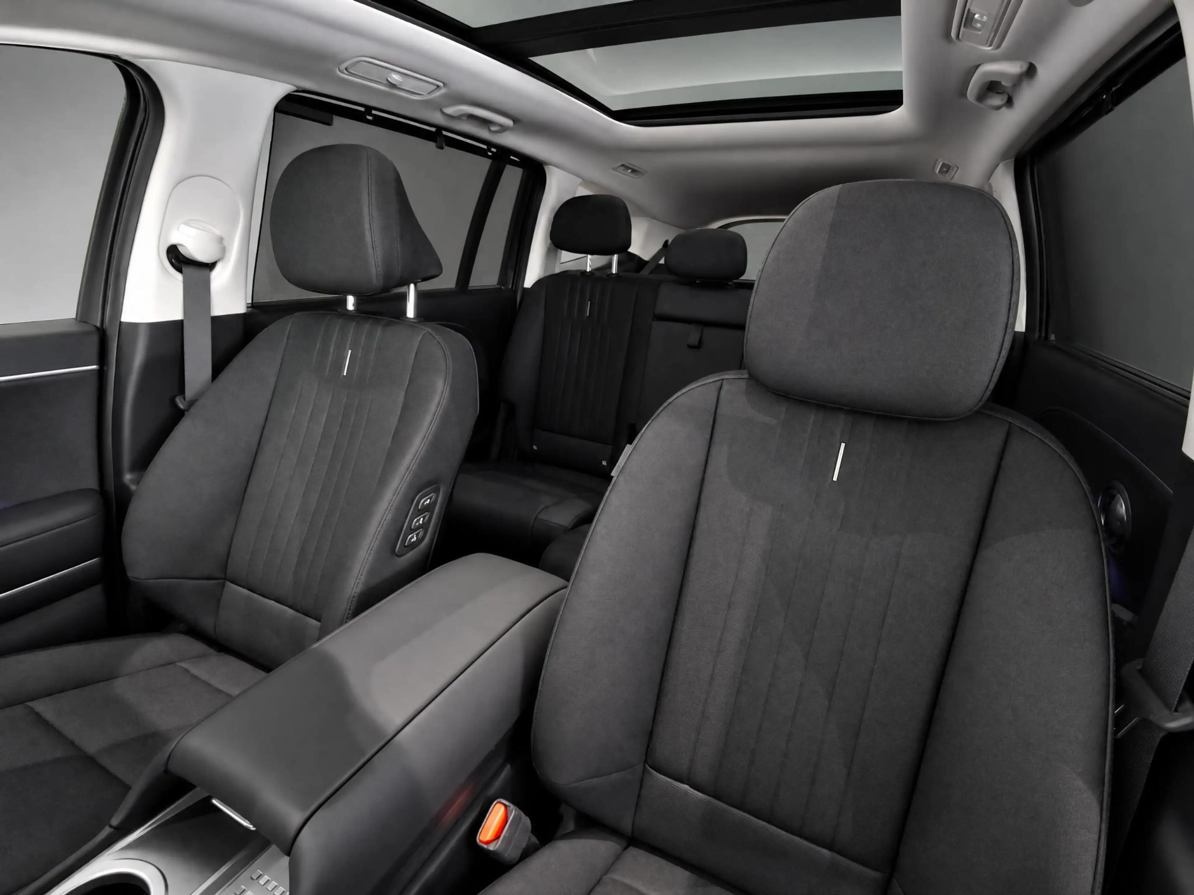 Hyundai IONIQ 9 Lounge AWD 7p. 110.3 kWh | Warmtepomp | Stoelverwa — photo 10