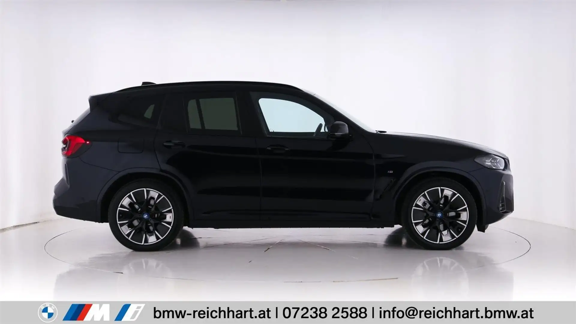 BMW iX3 M Impressive Black - 2
