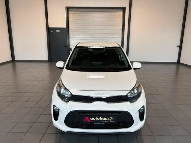 Kia Picanto view 2