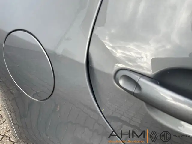 Volkswagen Golf Plus view 12