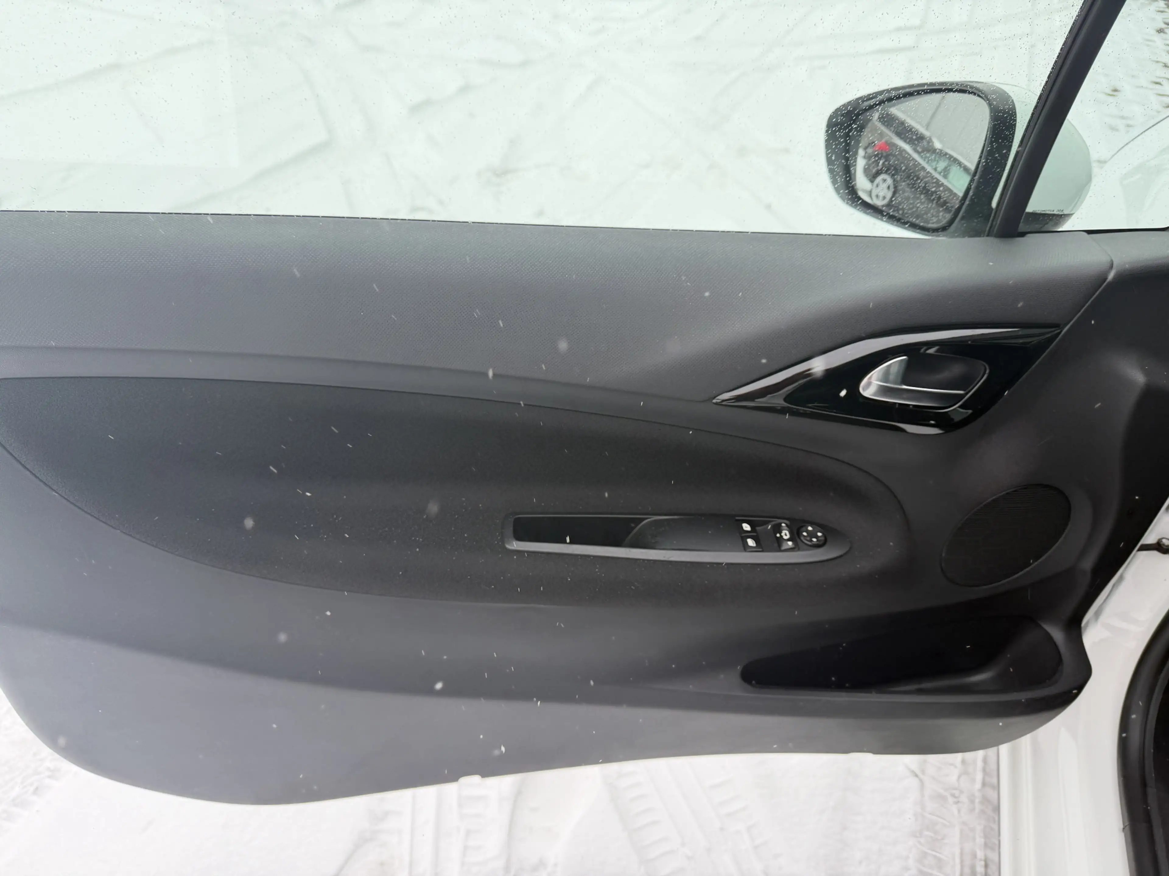 DS Automobiles DS 3 1.2 PureTech Chic — photo 12