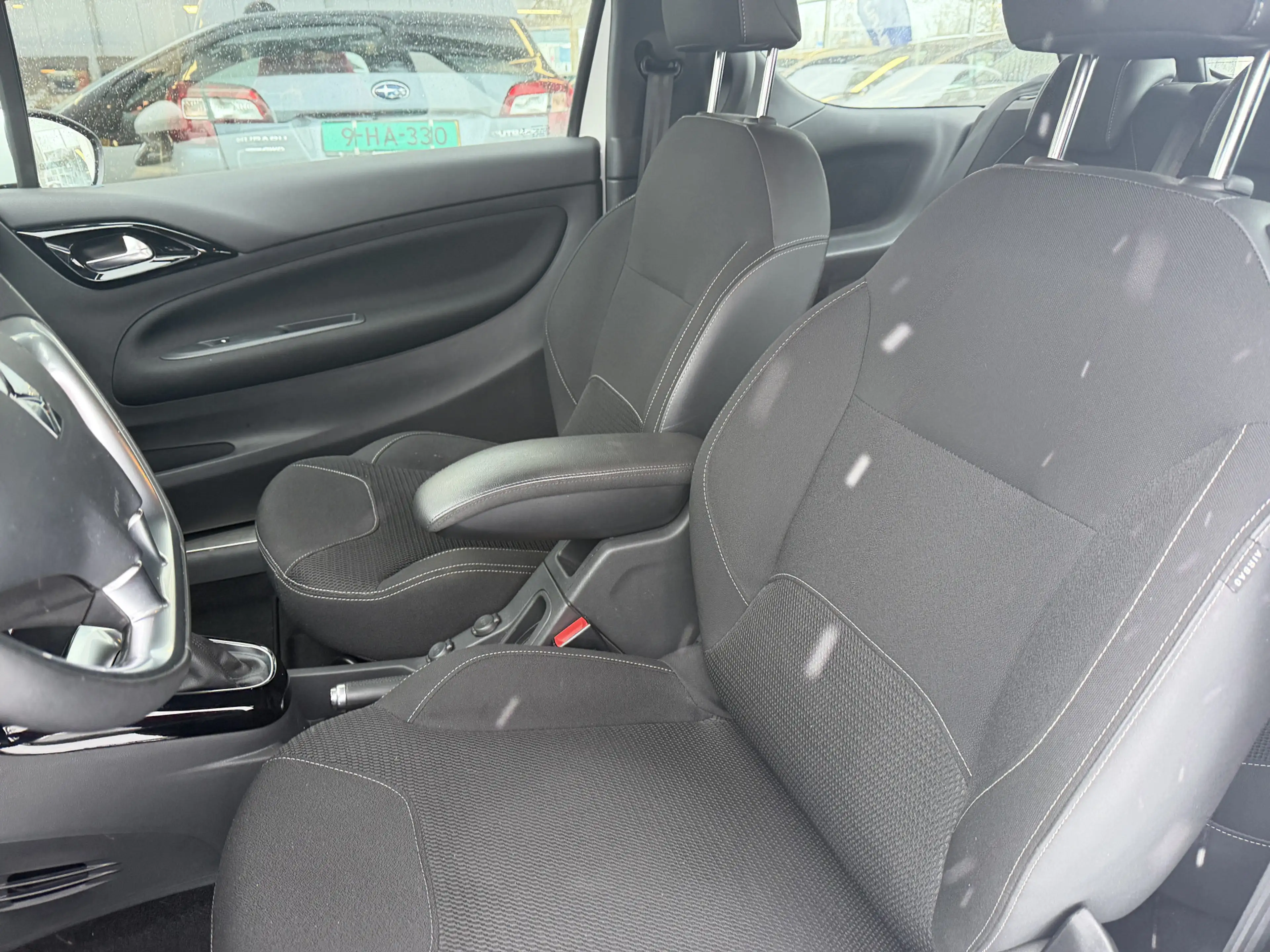 DS Automobiles DS 3 1.2 PureTech Chic — photo 8