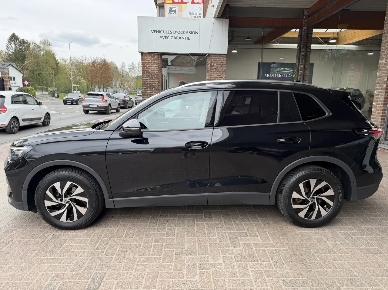 Volkswagen Tiguan Tiguan 1.5 eTSI mHEV ACT Life Business Premium OPF