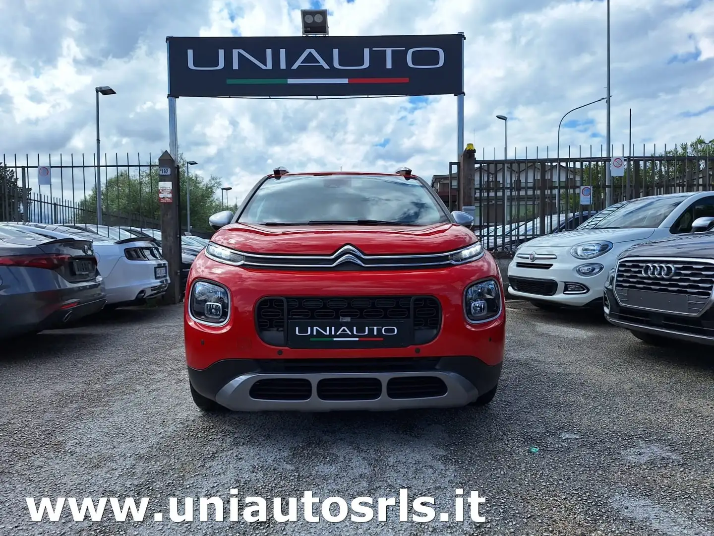 Citroen C3 1.5 bluehdi Shine s Rosso - 1