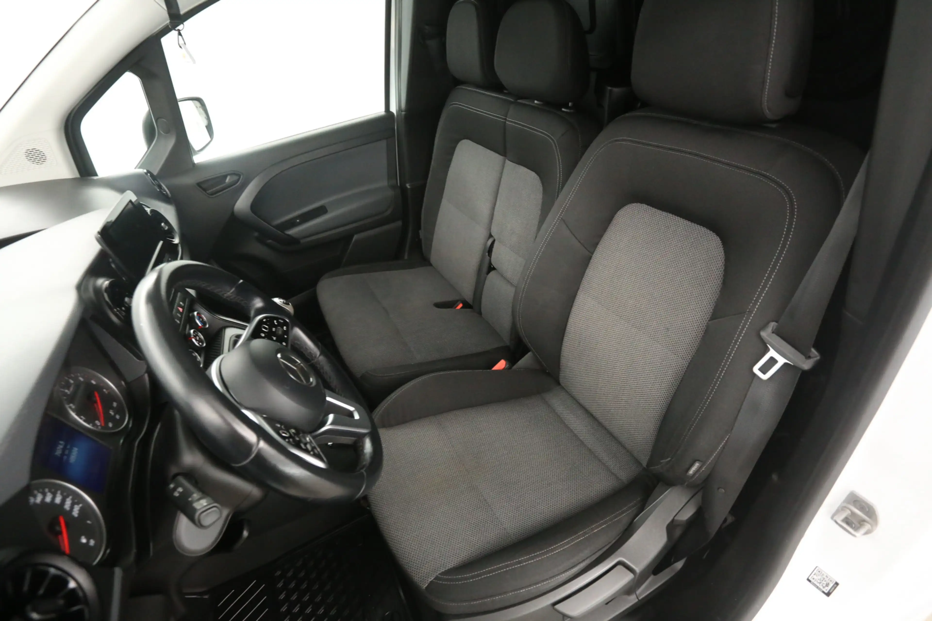 Renault Kangoo Mercedes-Benz Citan 110 Pro 102PK | Benzine | 3 Zi — photo 9