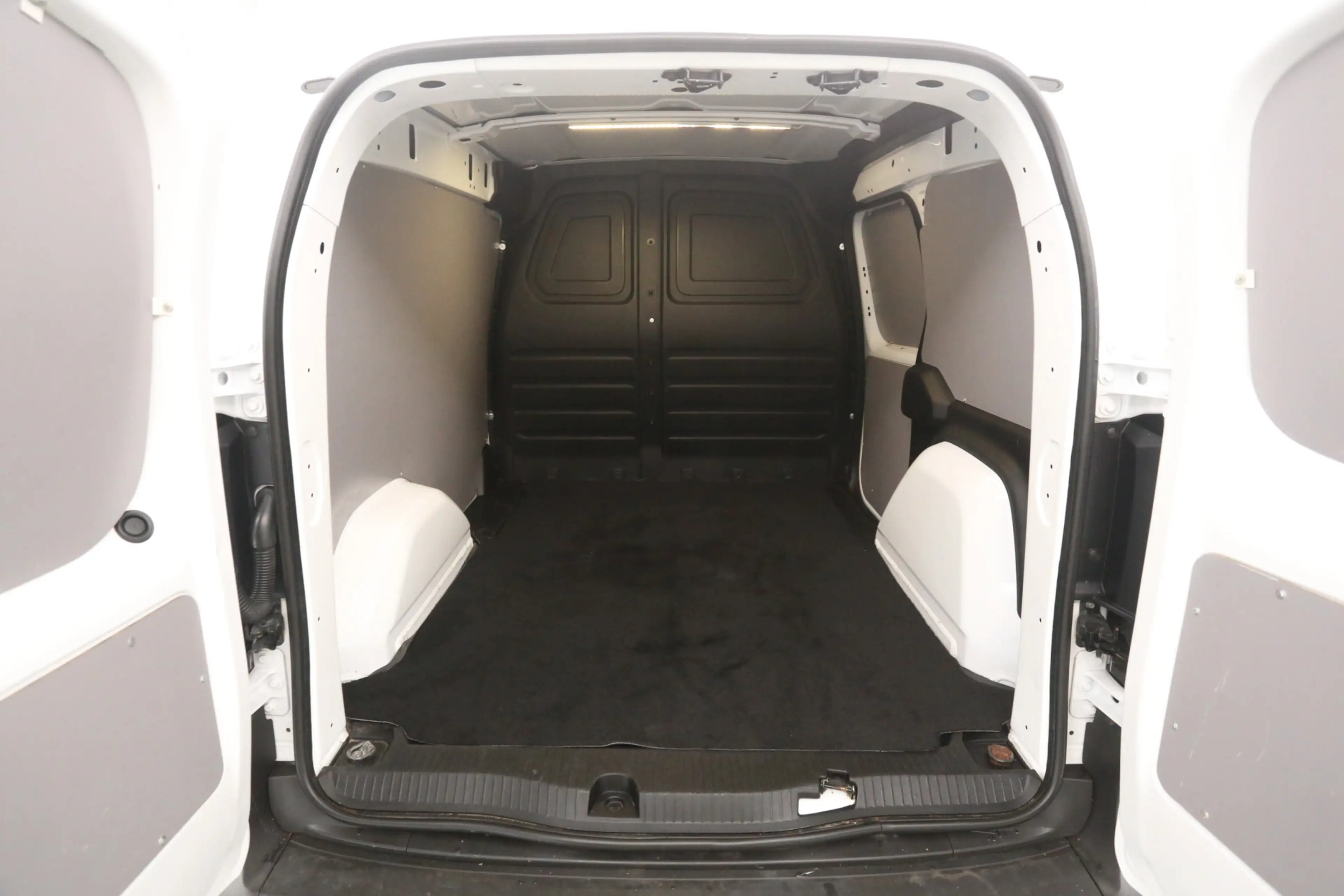Renault Kangoo Mercedes-Benz Citan 110 Pro 102PK | Benzine | 3 Zi — photo 3