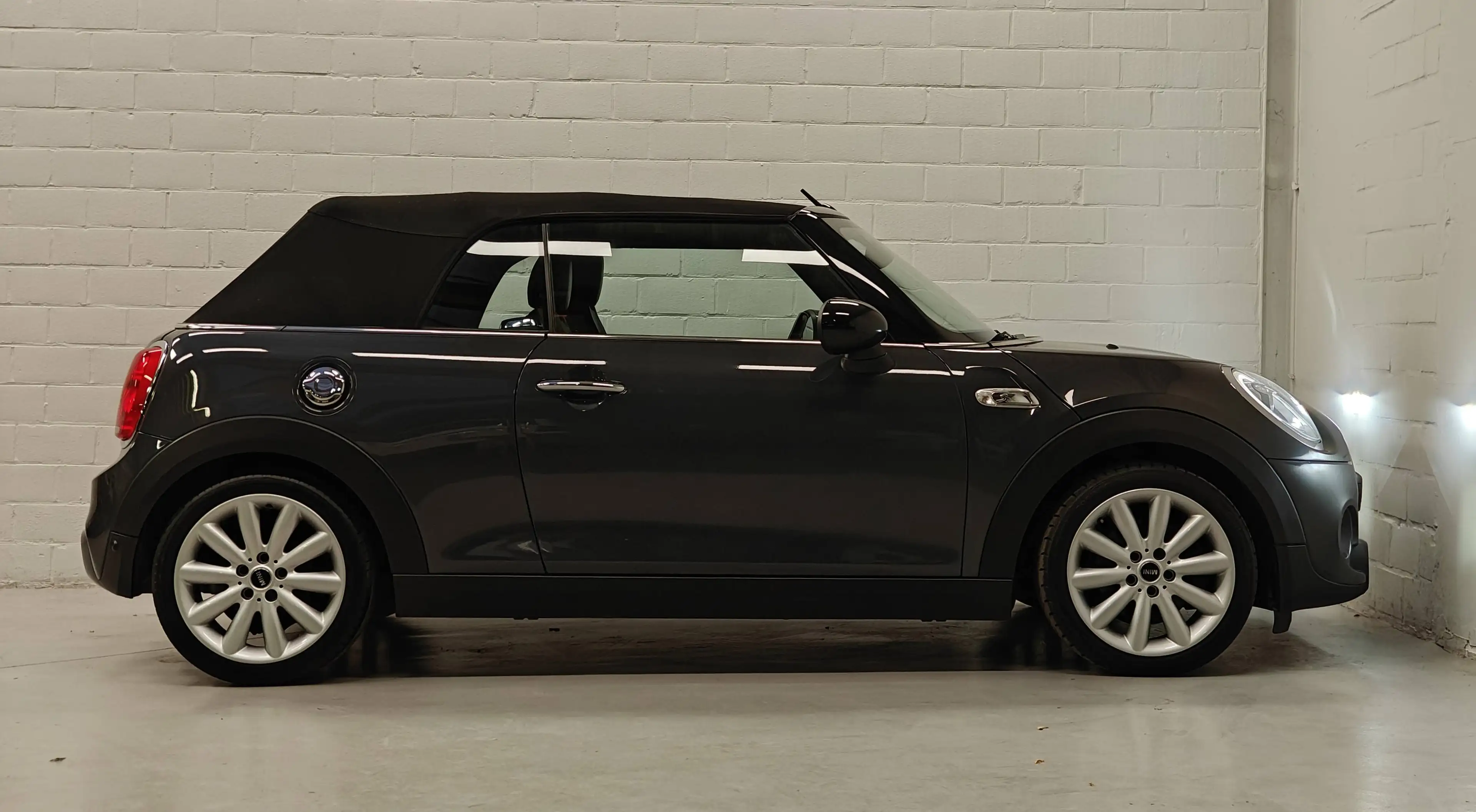MINI Cooper S Cabrio 2.0A - 192pk - Navi - Zetelvw - PDC — photo 8