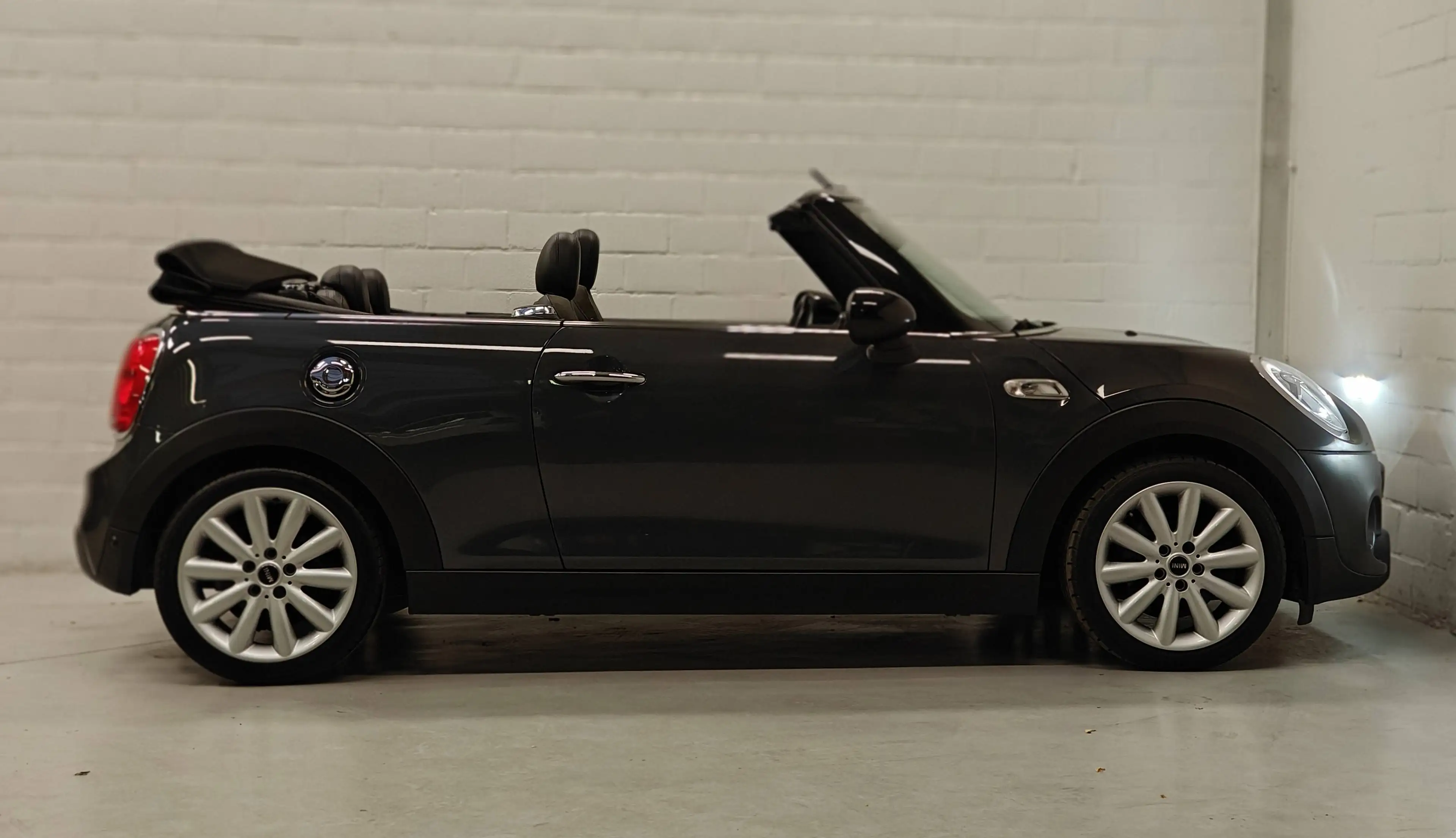 MINI Cooper S Cabrio 2.0A - 192pk - Navi - Zetelvw - PDC — photo 10