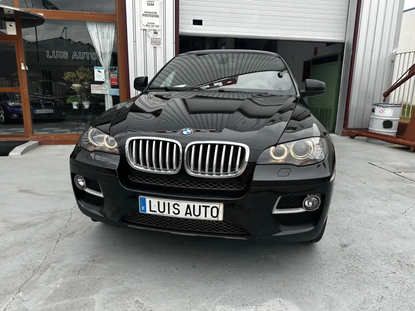 BMW X6 xDrive 30dA Чорний - 2