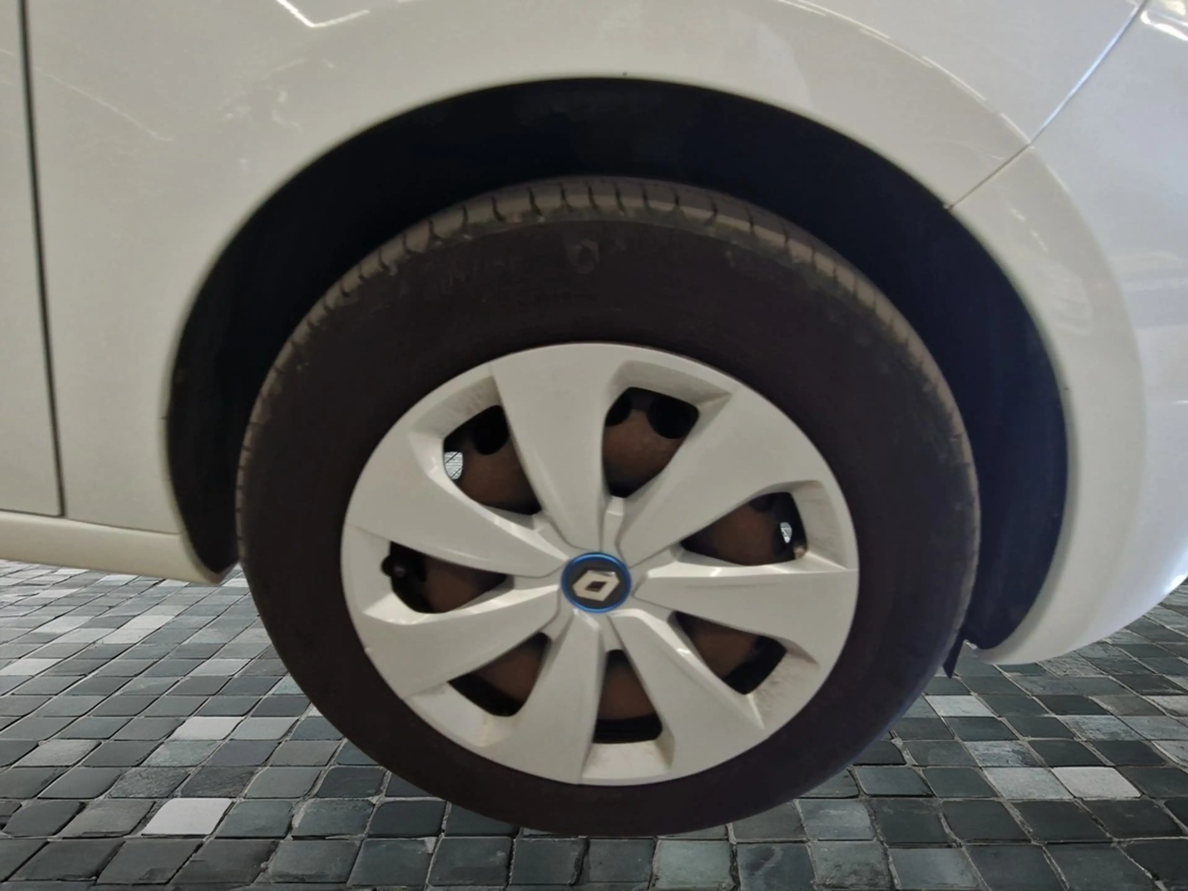Renault ZOE Z.E.50 LIFE Klima Tempomat DAB+ — photo 6