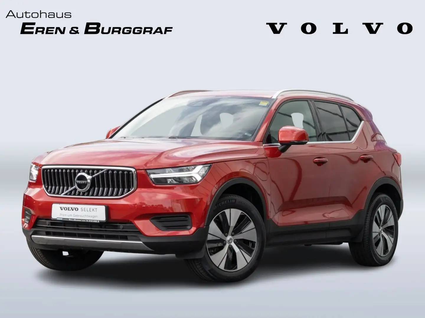 Volvo XC40 Inscription Recharge Plug-In Hybrid Rouge - 1